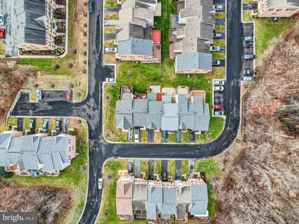 9707 Redwing Dr #9707