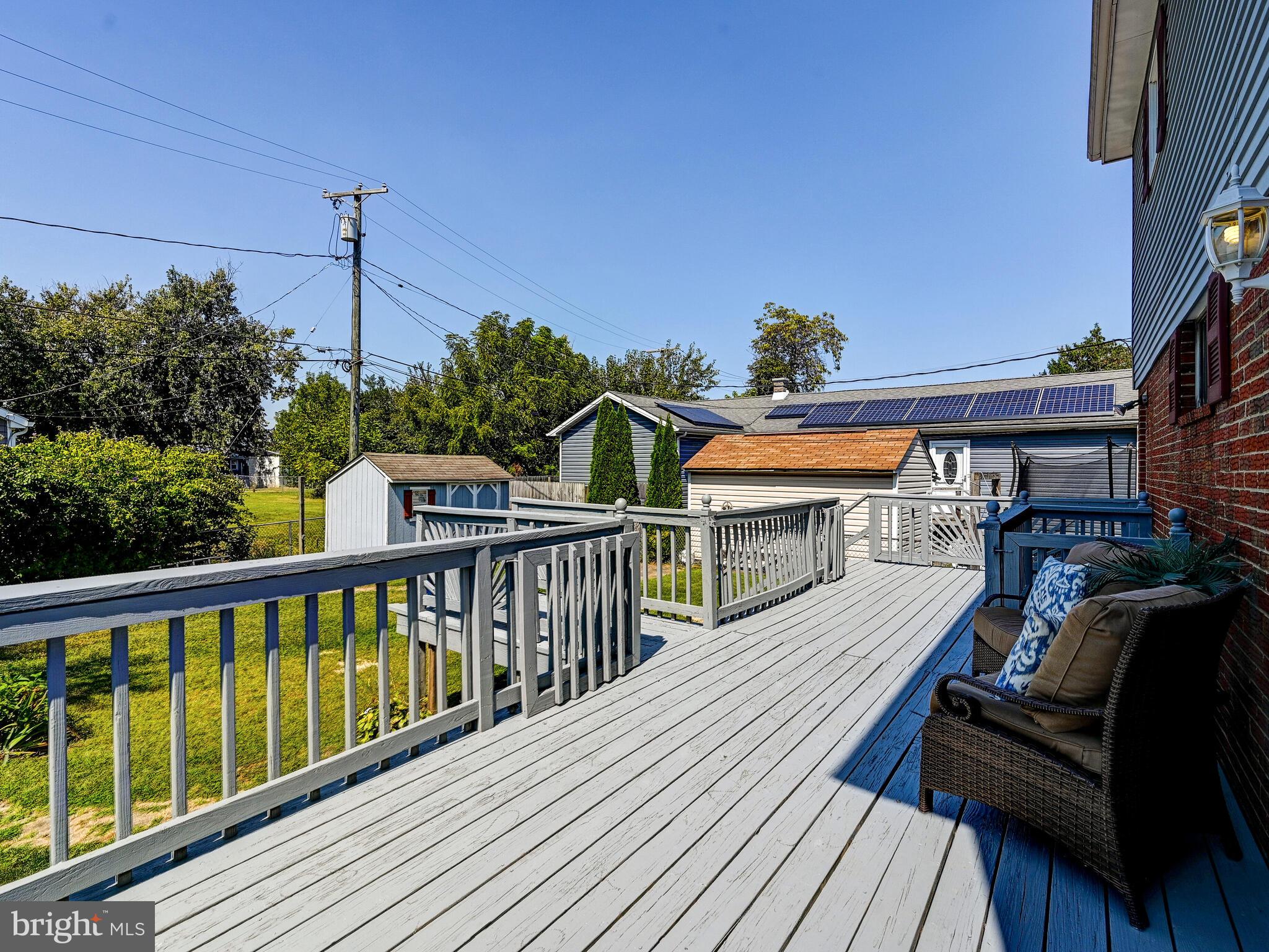 2510 Veronica Ave