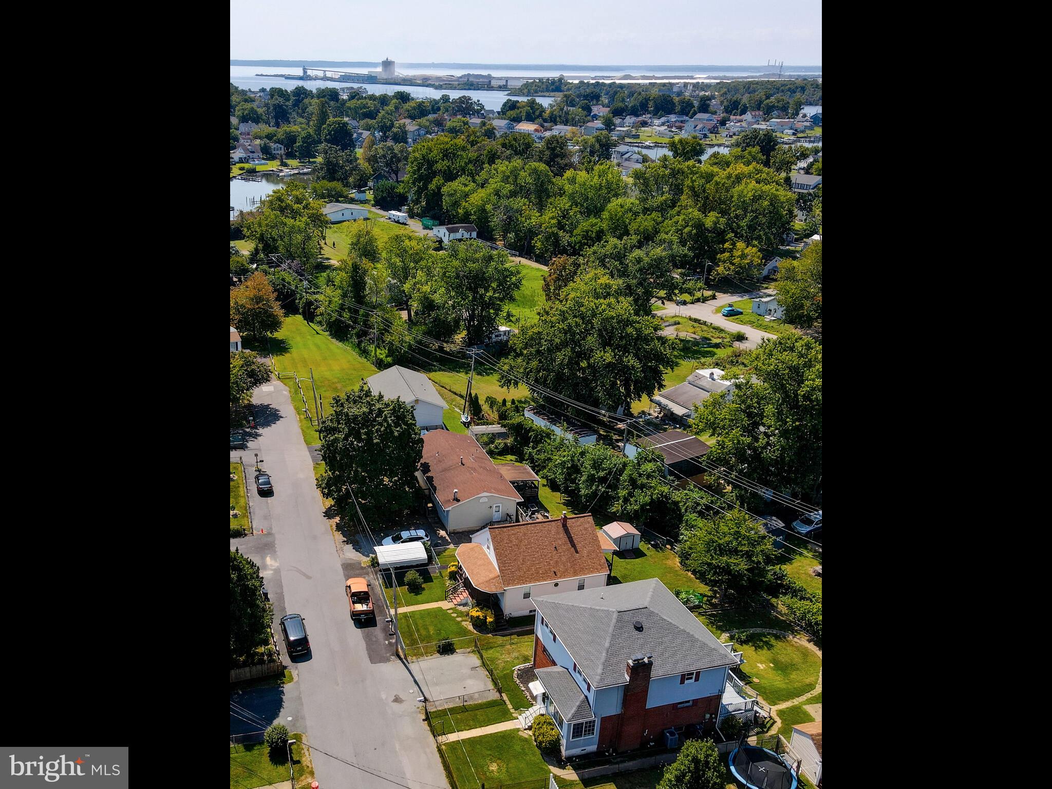 2510 Veronica Ave