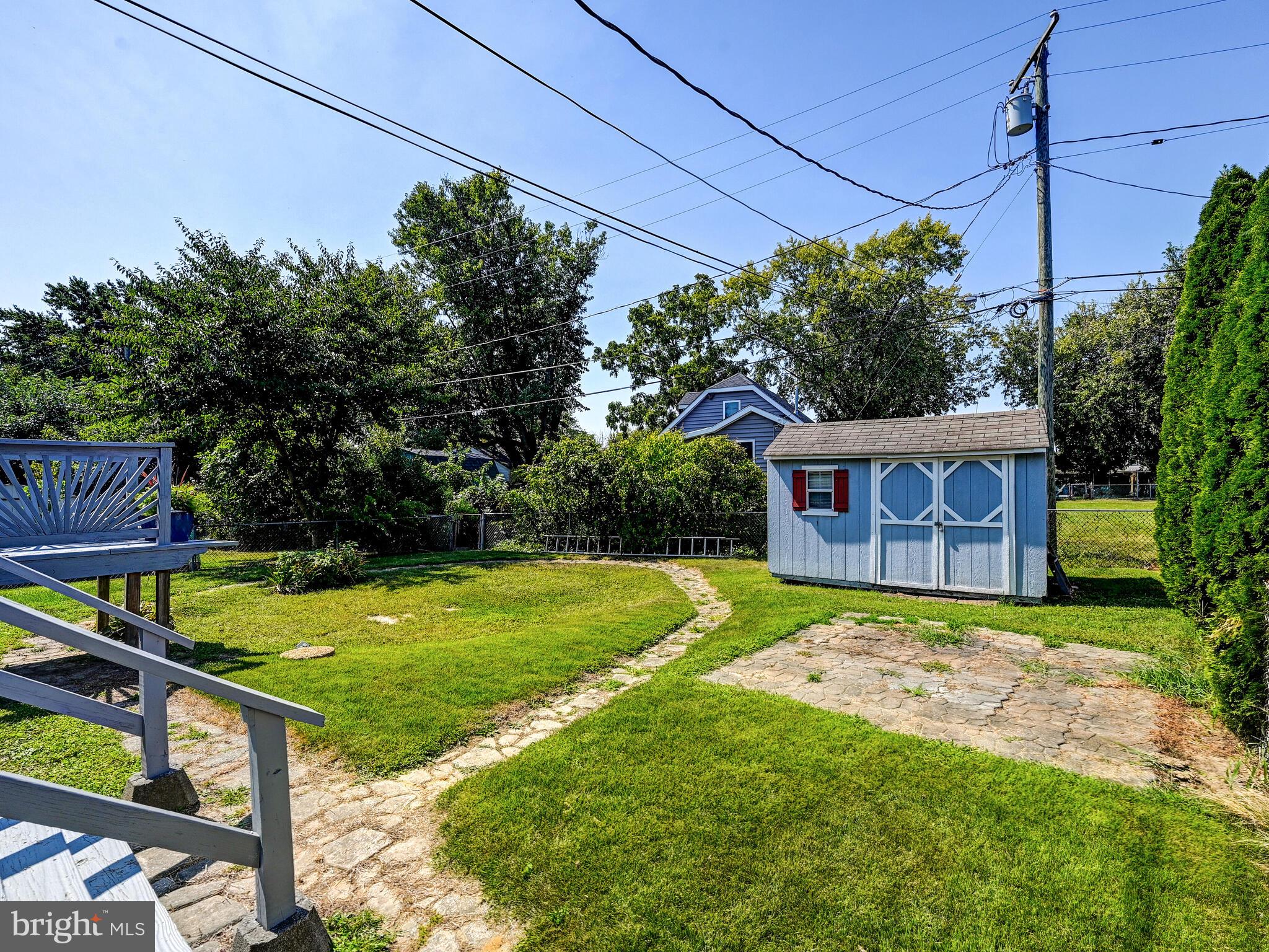 2510 Veronica Ave