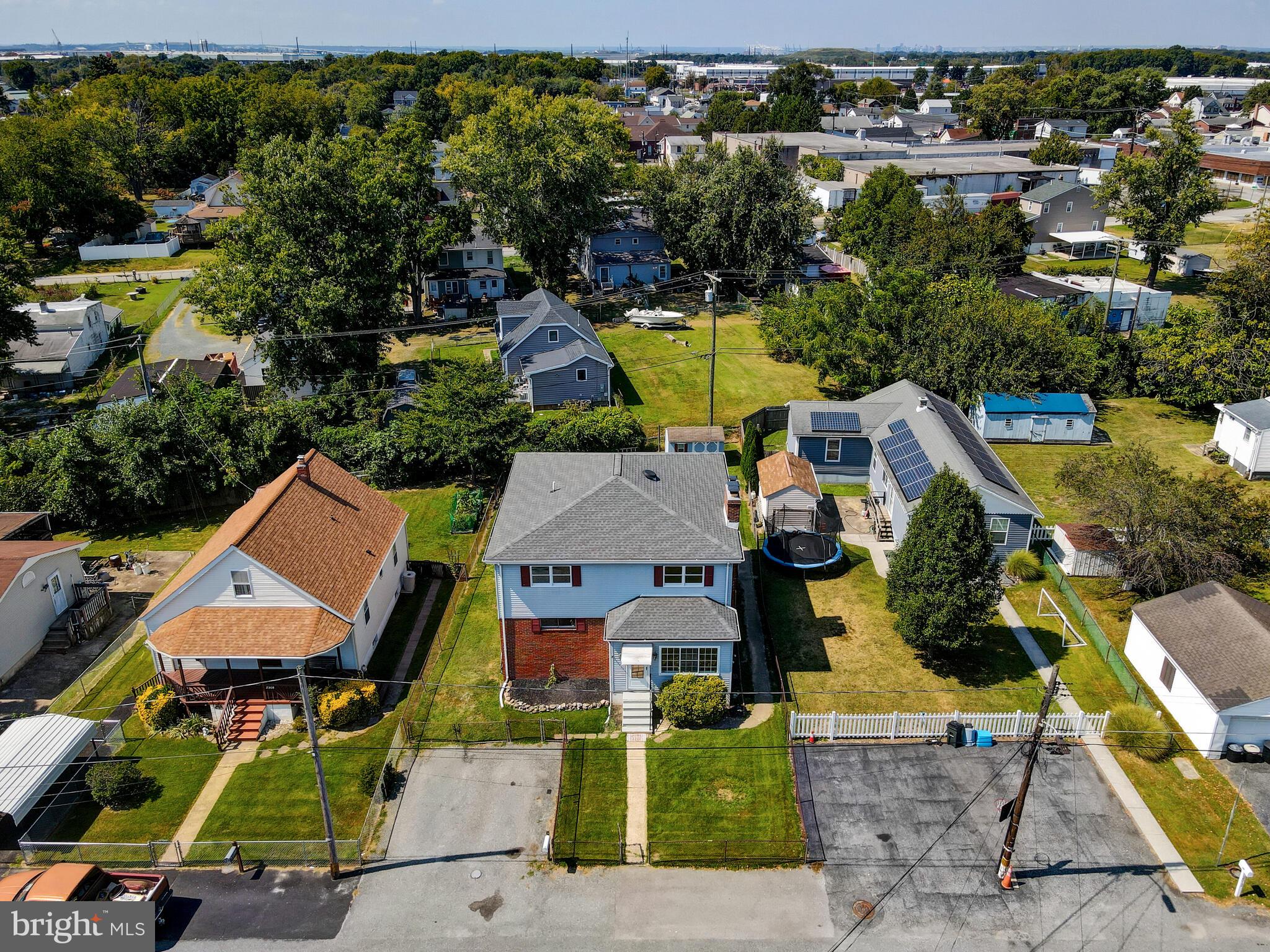 2510 Veronica Ave