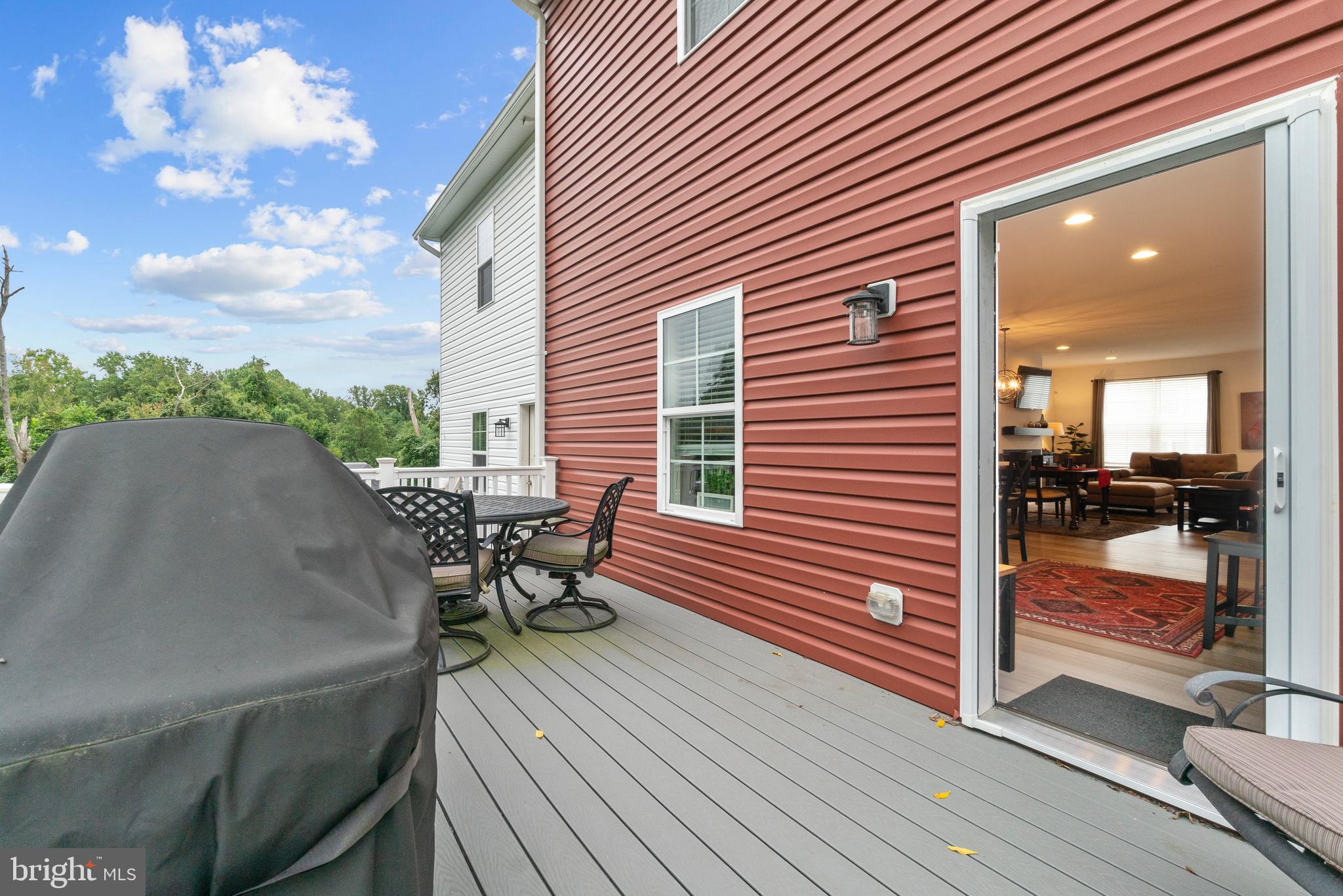 10120 Whitaker Way