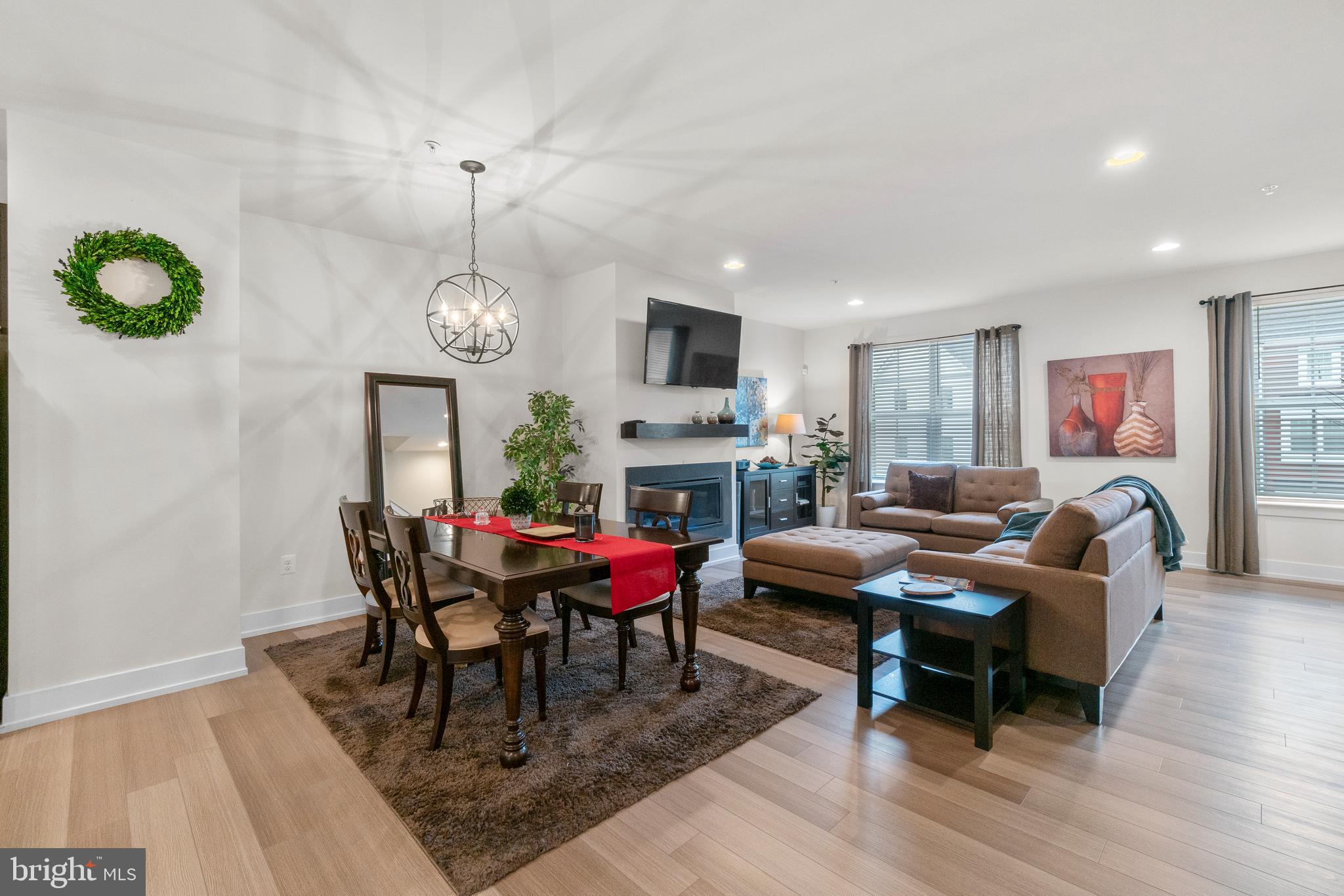 10120 Whitaker Way