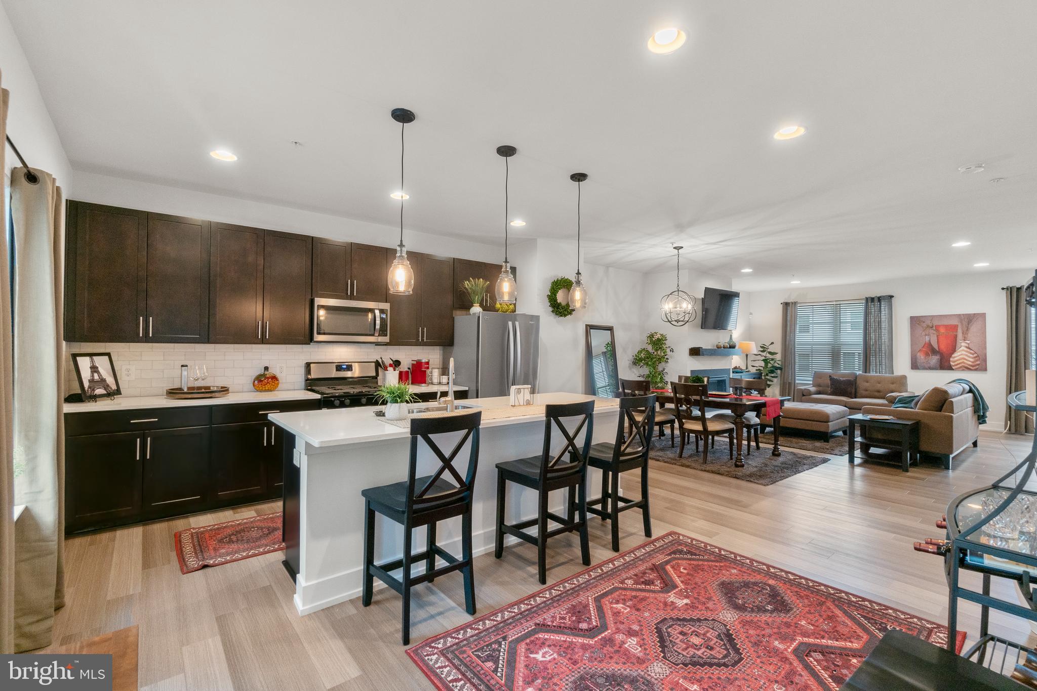 10120 Whitaker Way