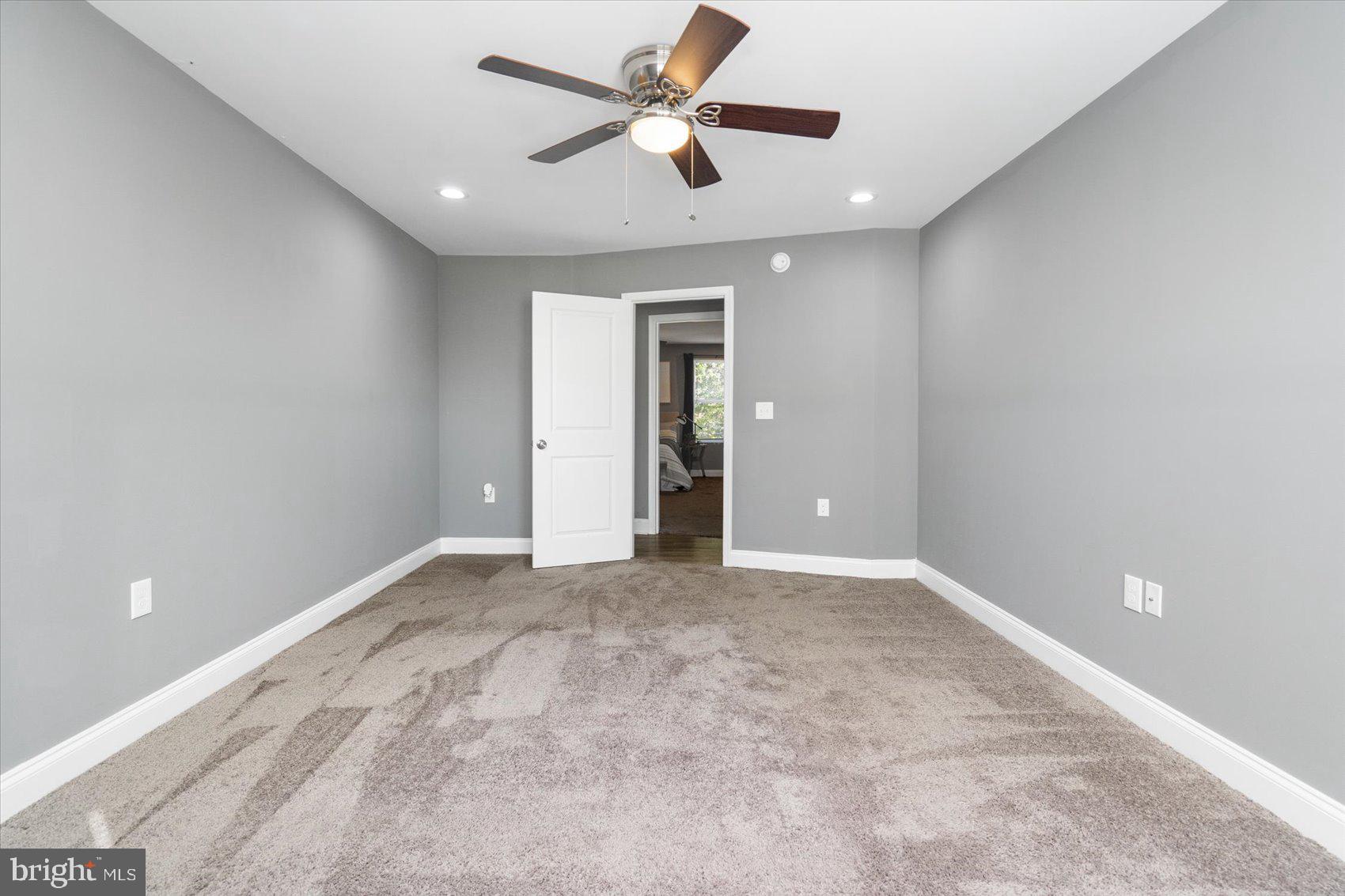 9609 Oak Summit Ave
