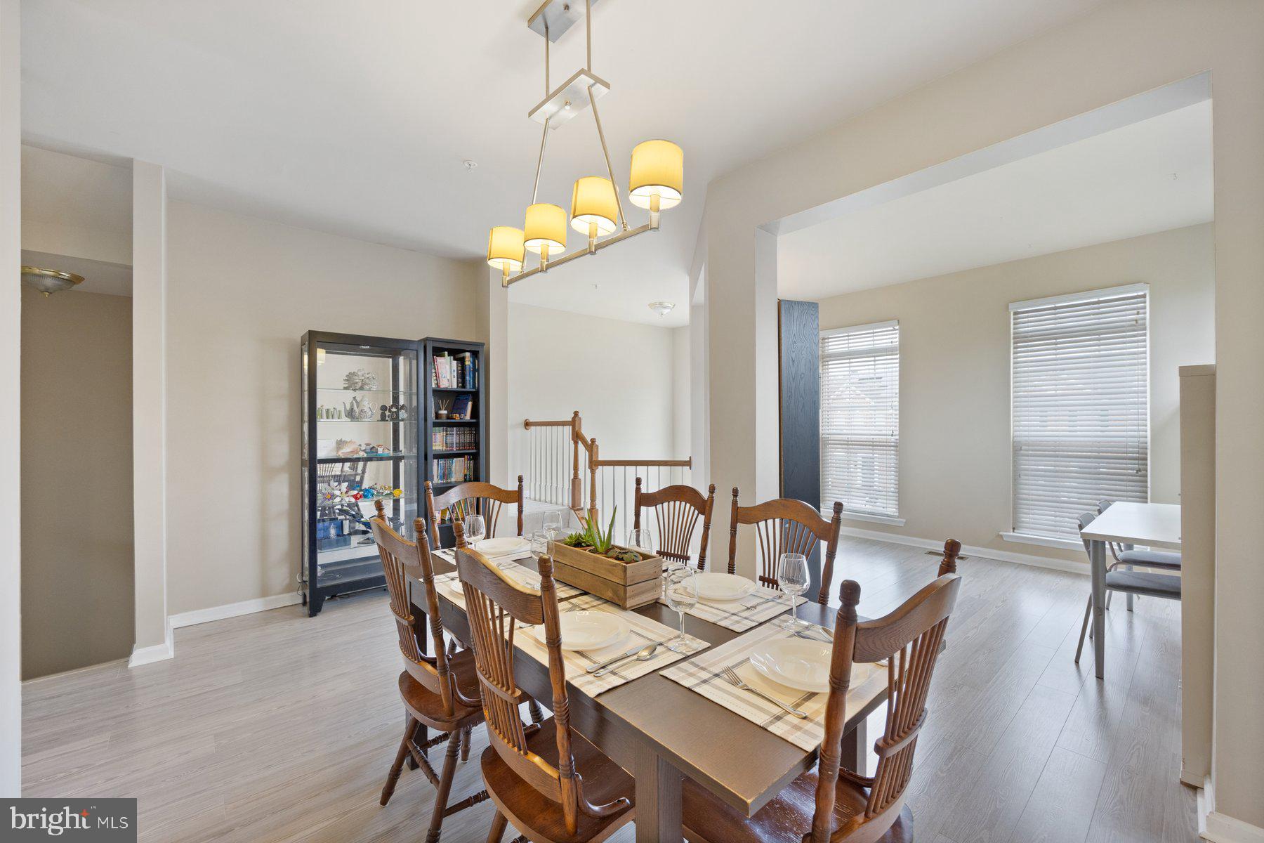 101 Buttonwood Ct