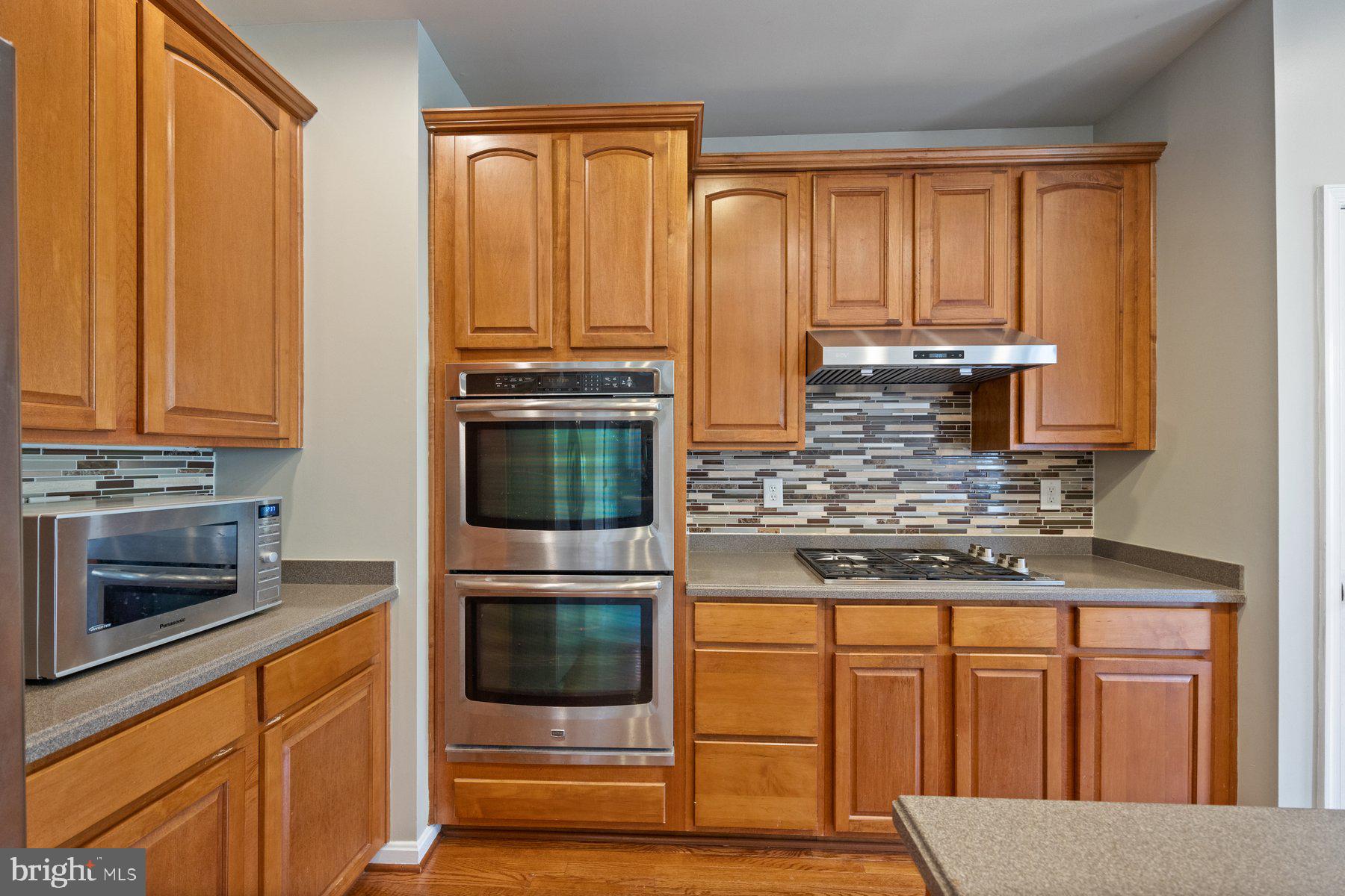 101 Buttonwood Ct