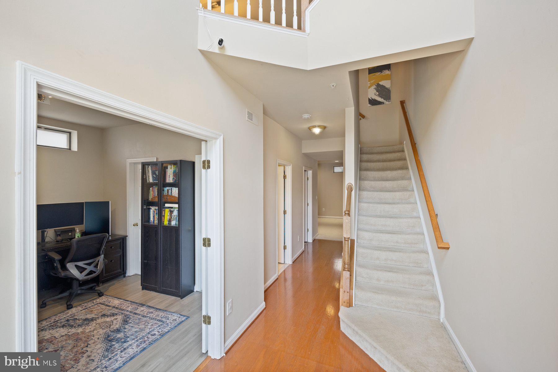 101 Buttonwood Ct