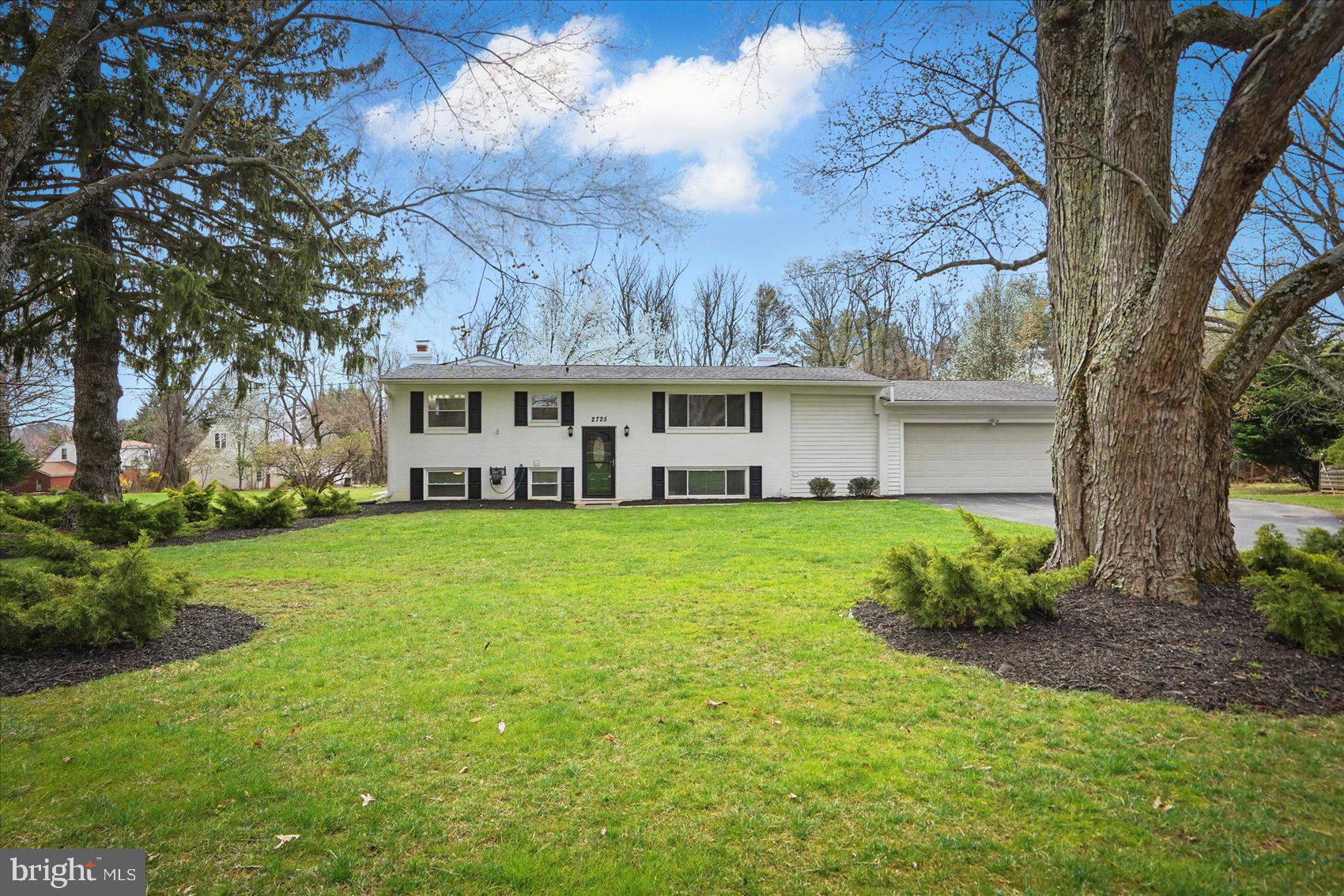 2725 Baublitz Rd