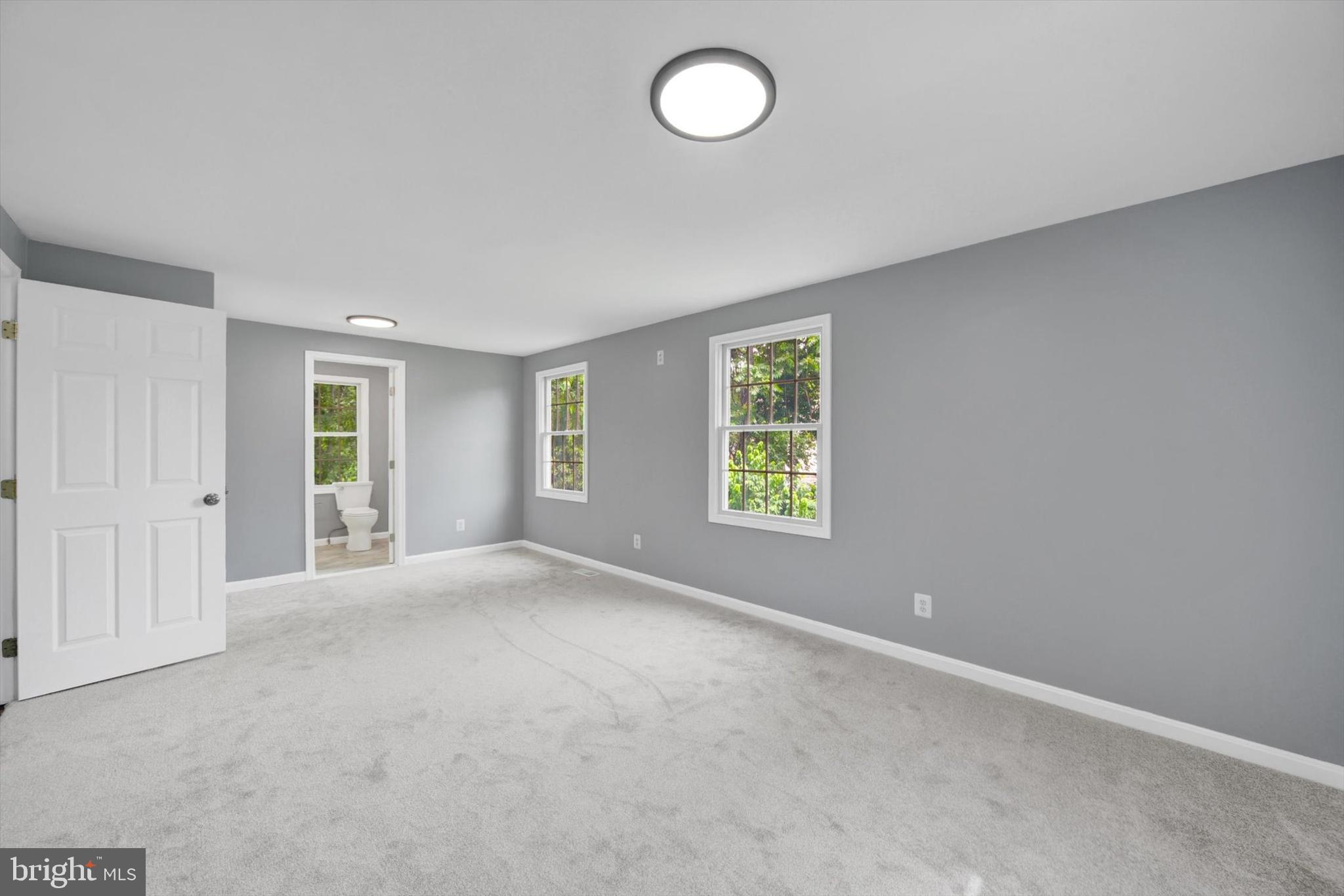 220 Sandhill Rd
