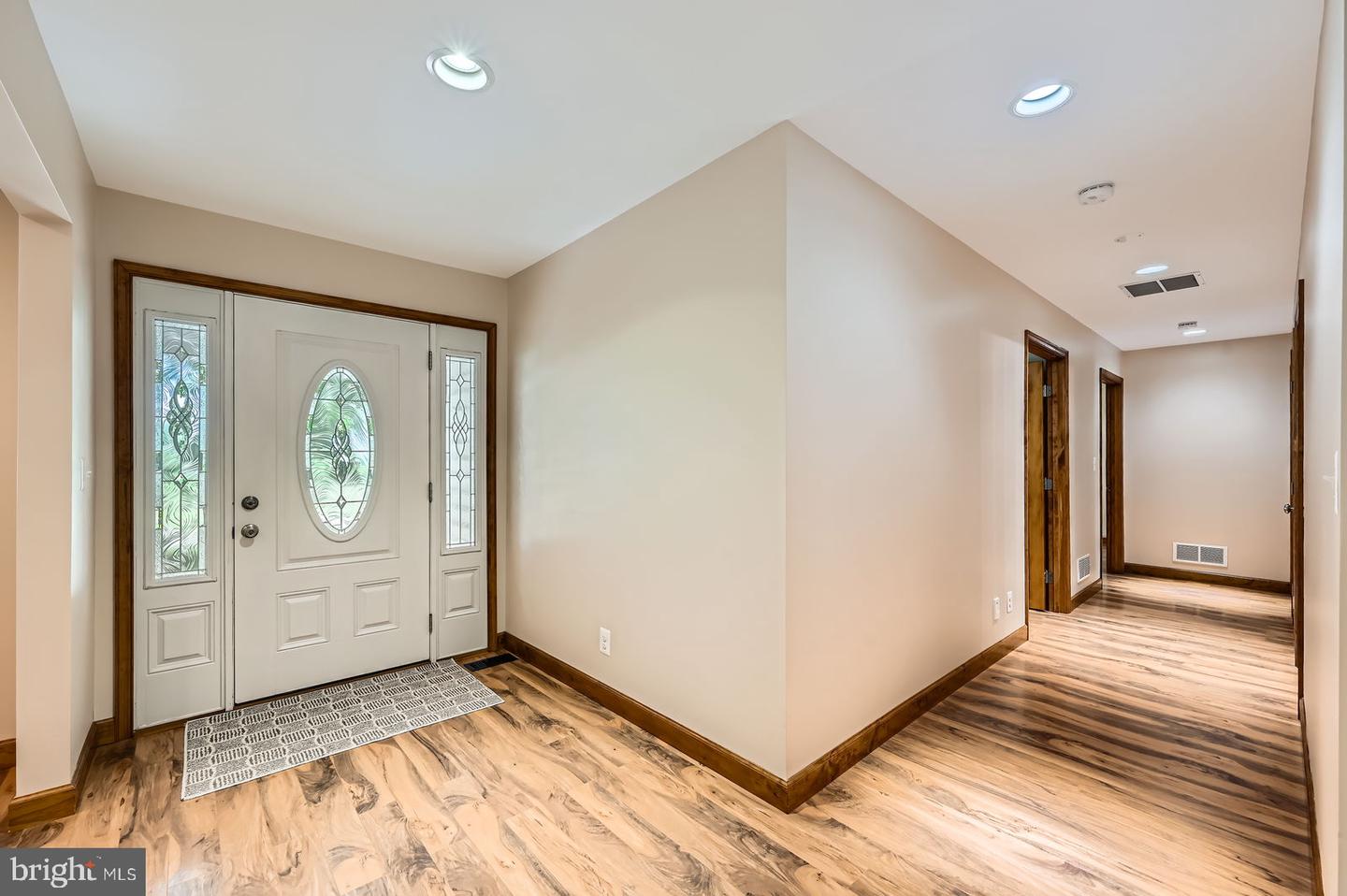 9116 Lennings Lane