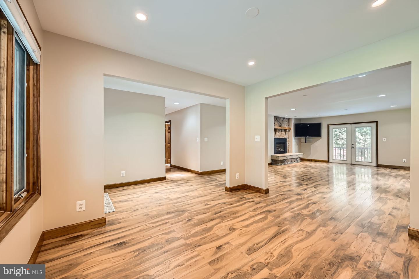 9116 Lennings Lane