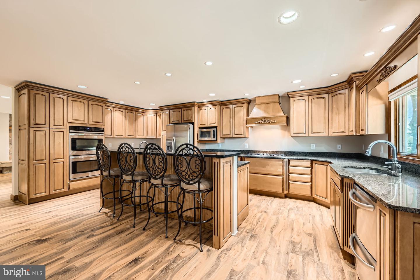 9116 Lennings Lane