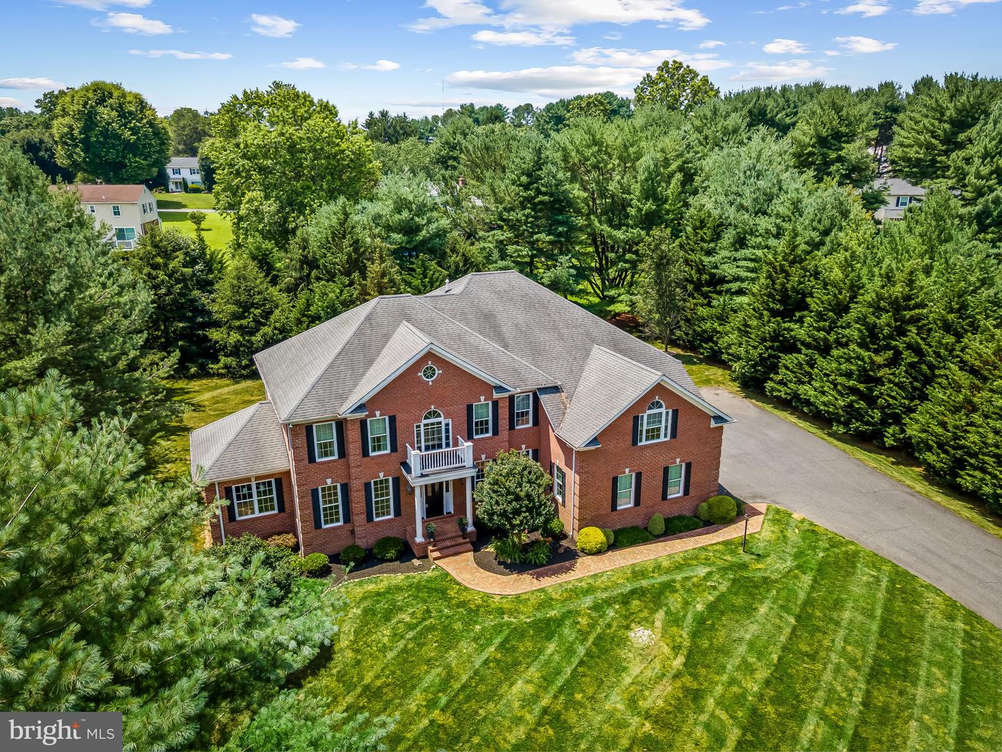 13910 Manor Rd