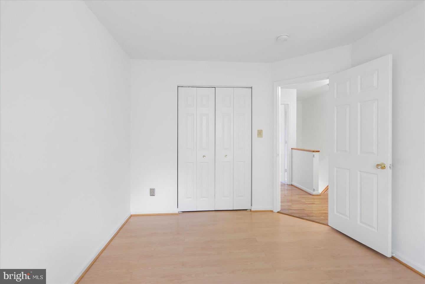 7921 Vernon Ave