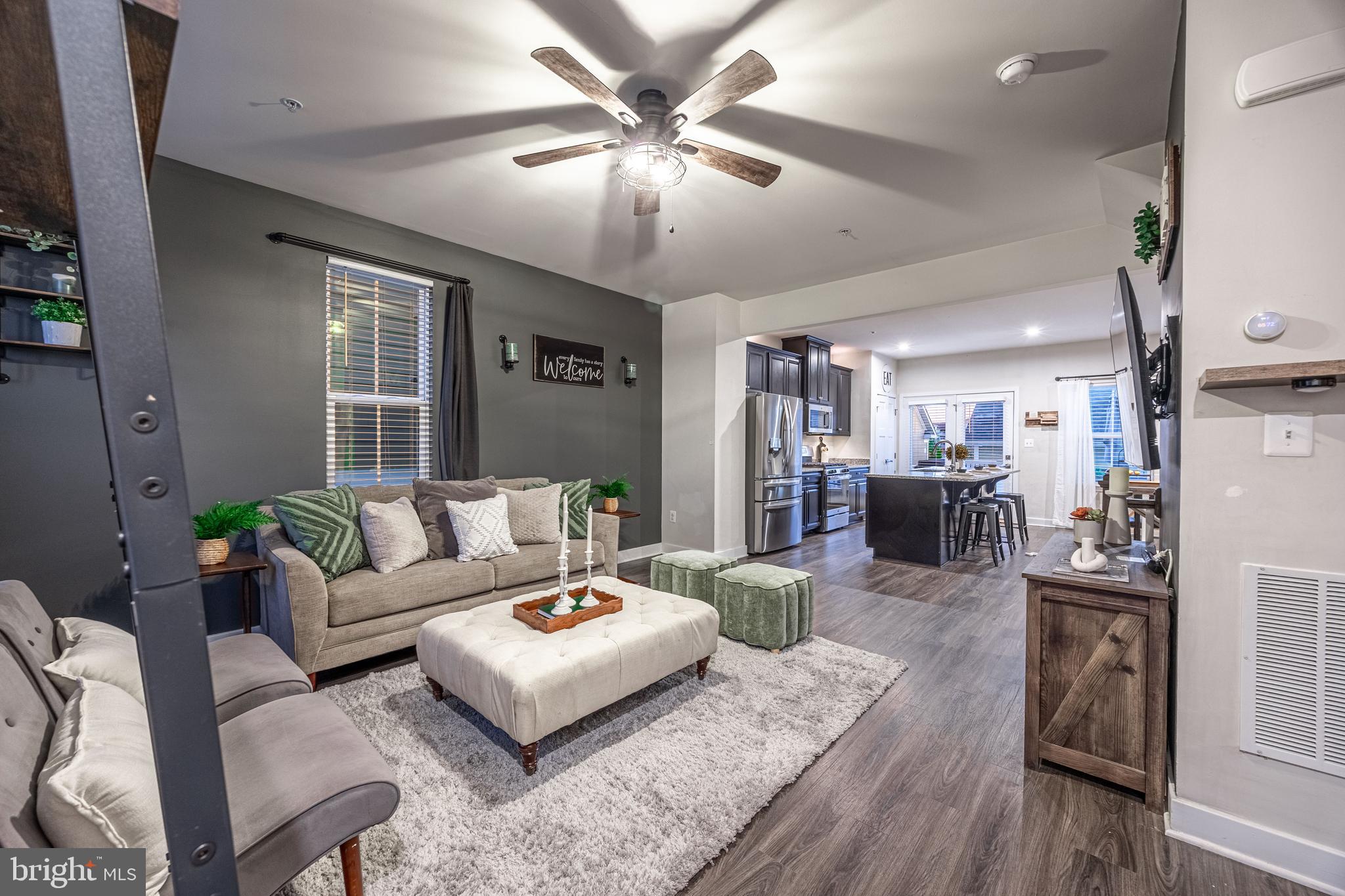 6251 ISLINGTON STREET