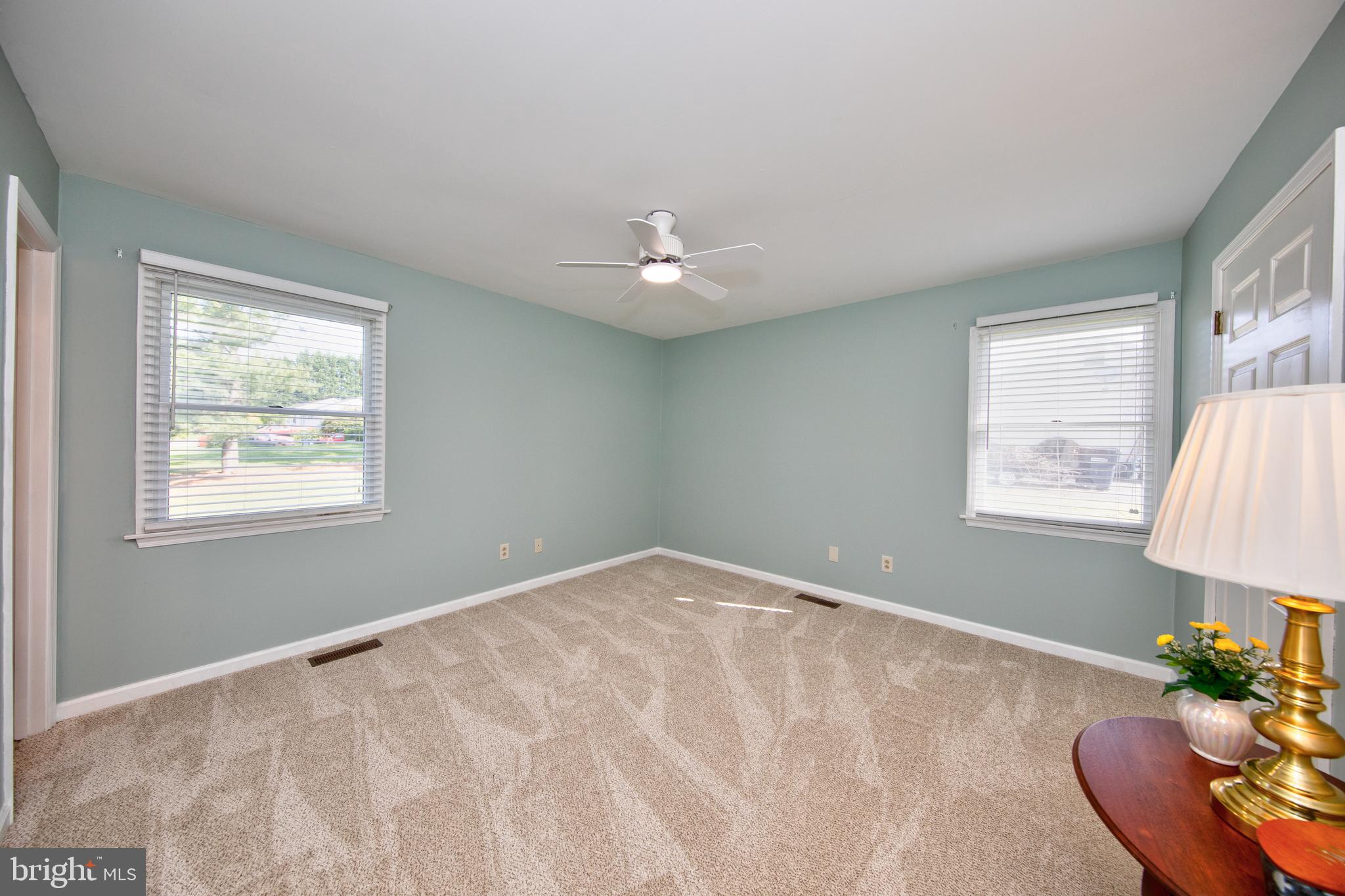 17 Roop Rd
