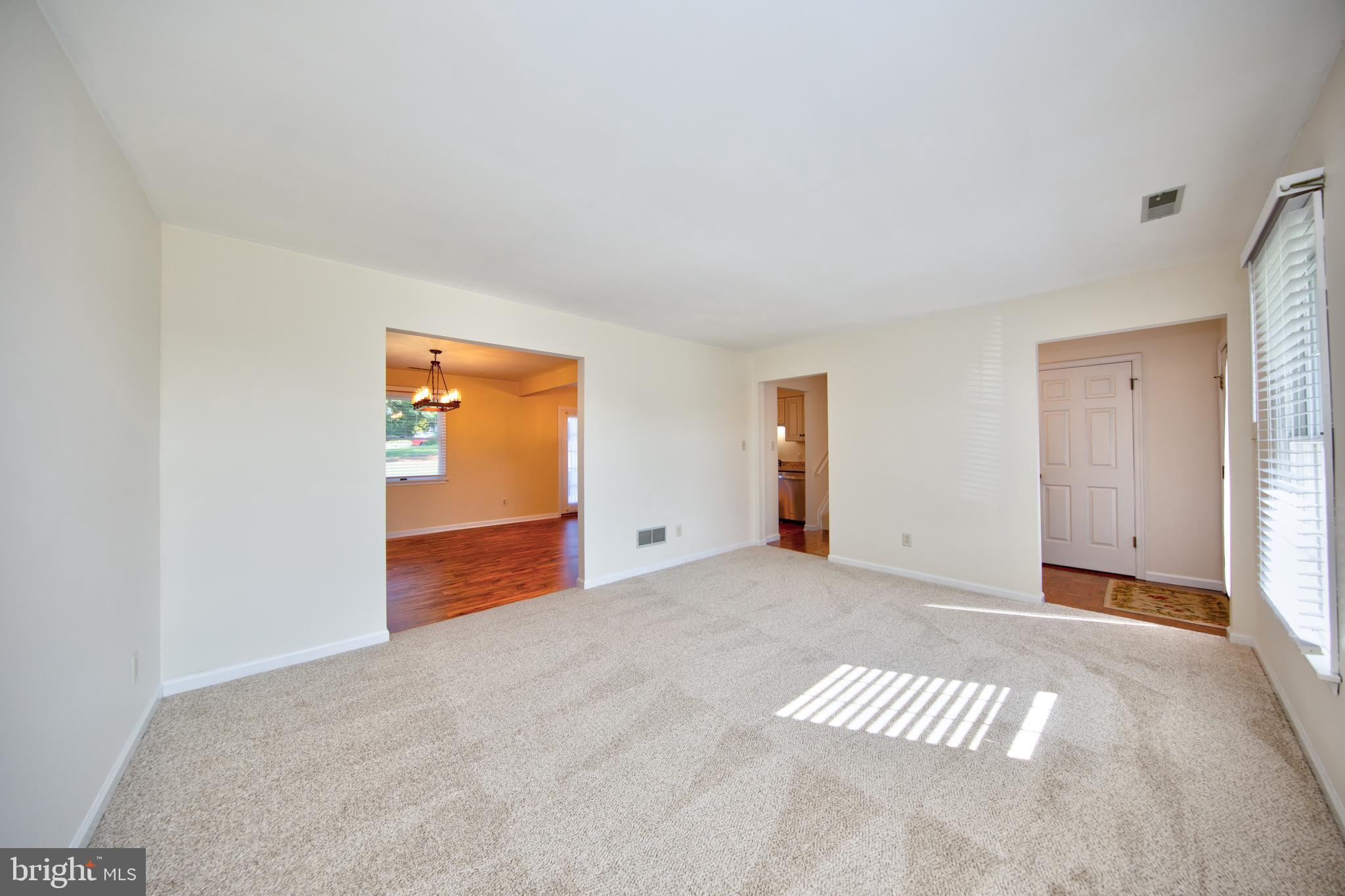 17 Roop Rd