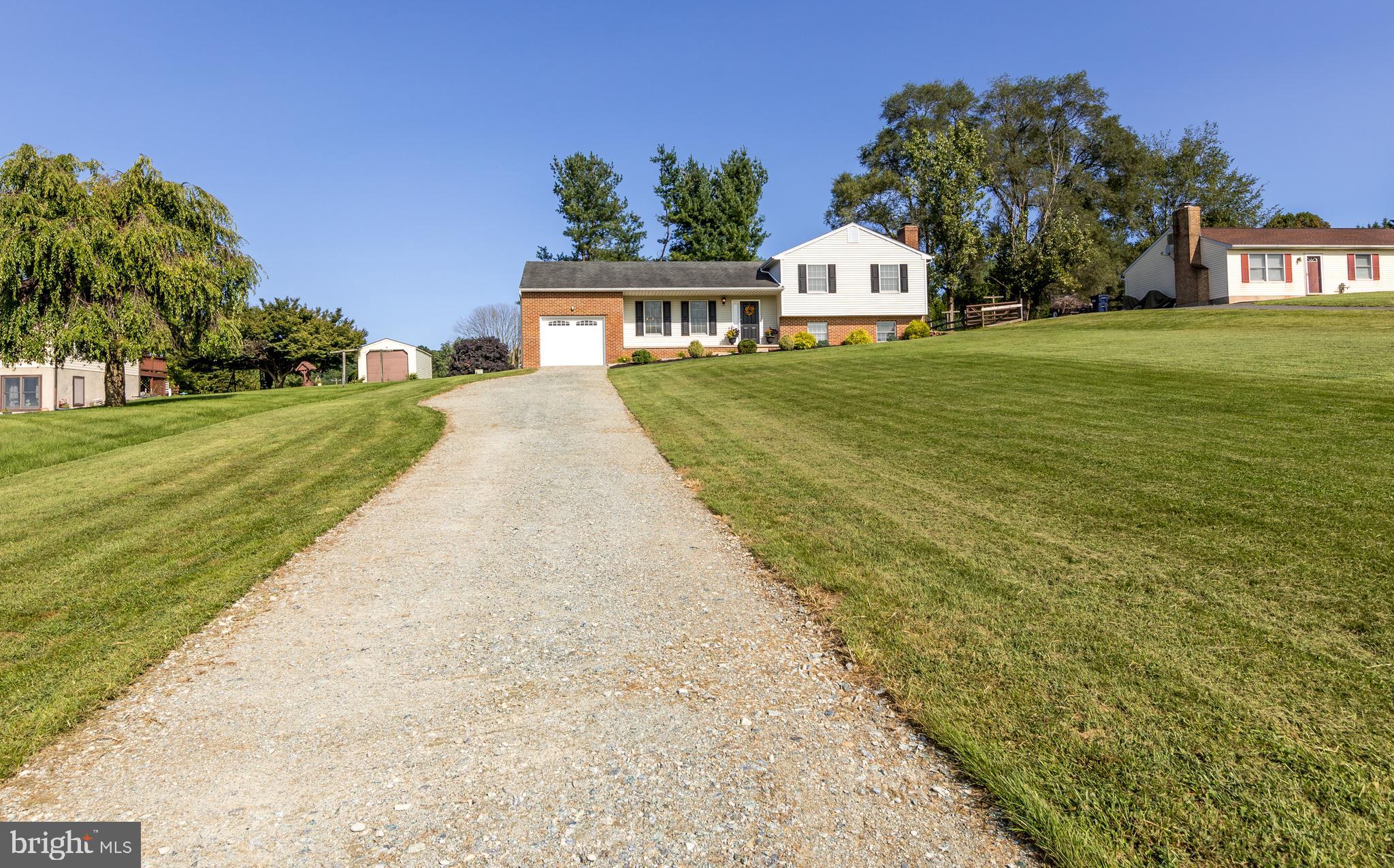 17 Roop Rd