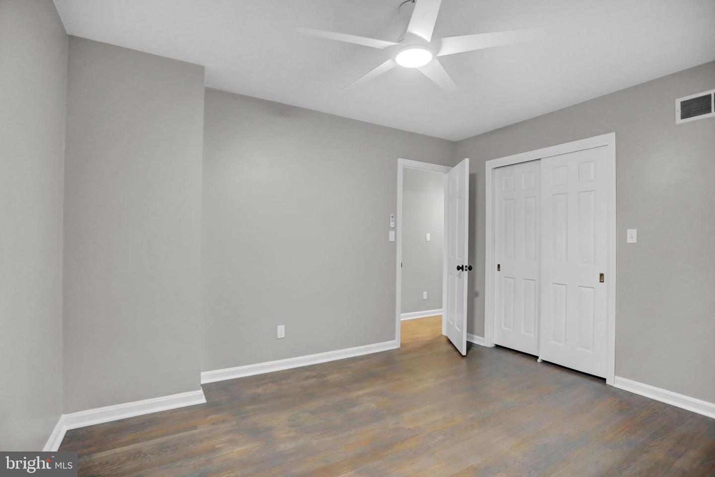 3228 Canterbury Ln