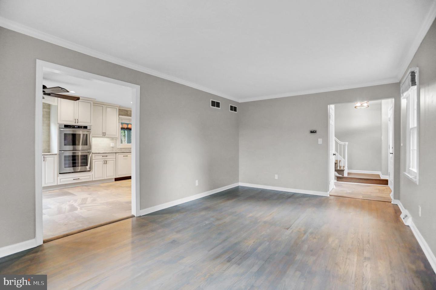 3228 Canterbury Ln