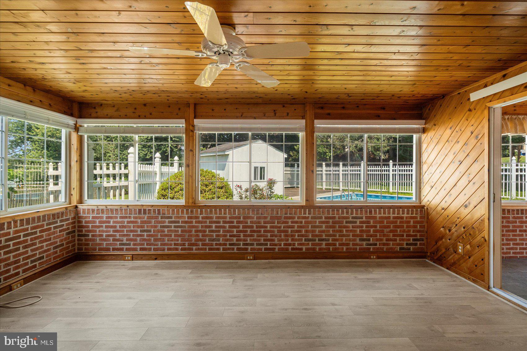 2616 Lawson Rd