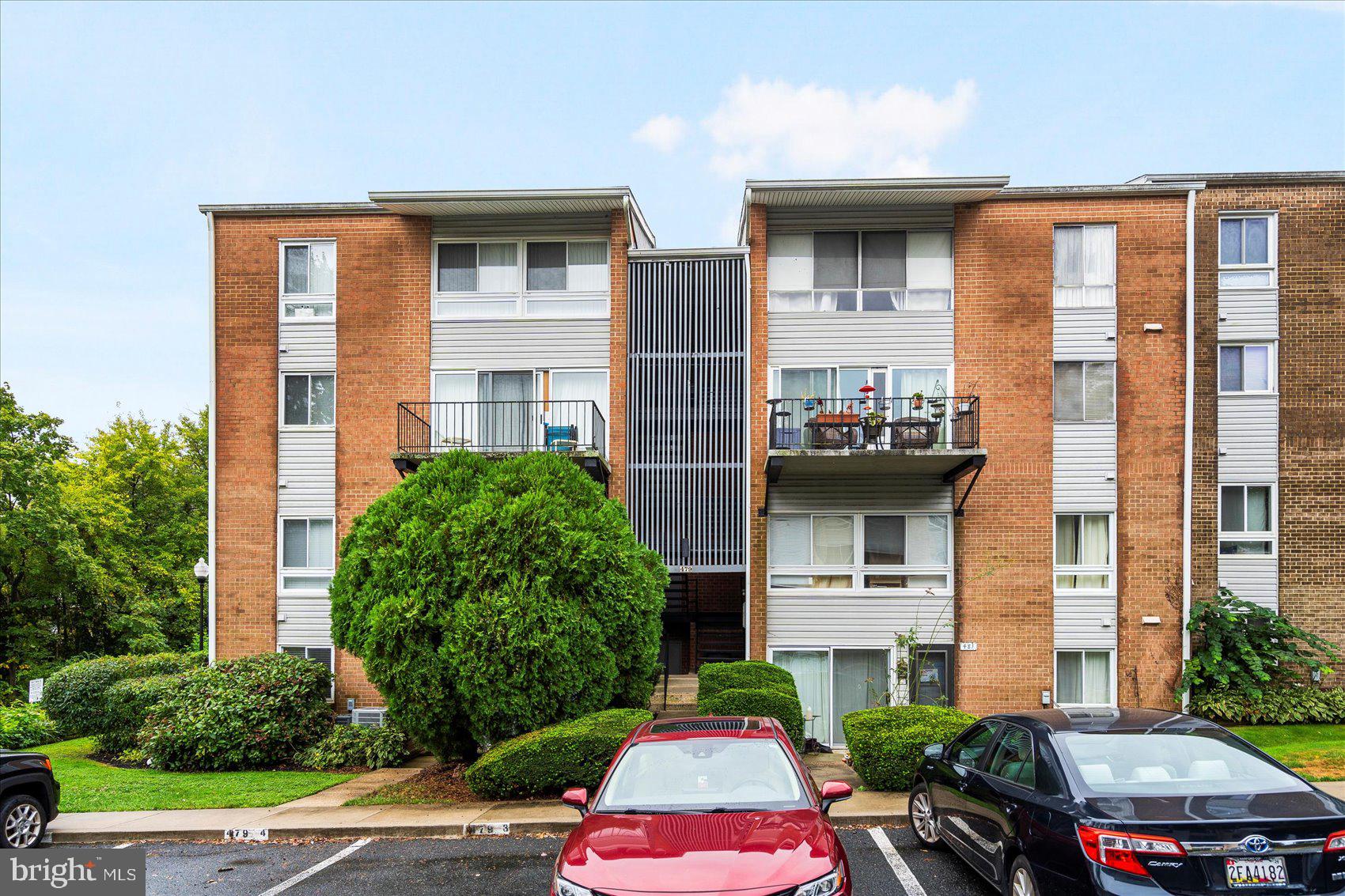 479 MOORES MILL ROAD 479-4