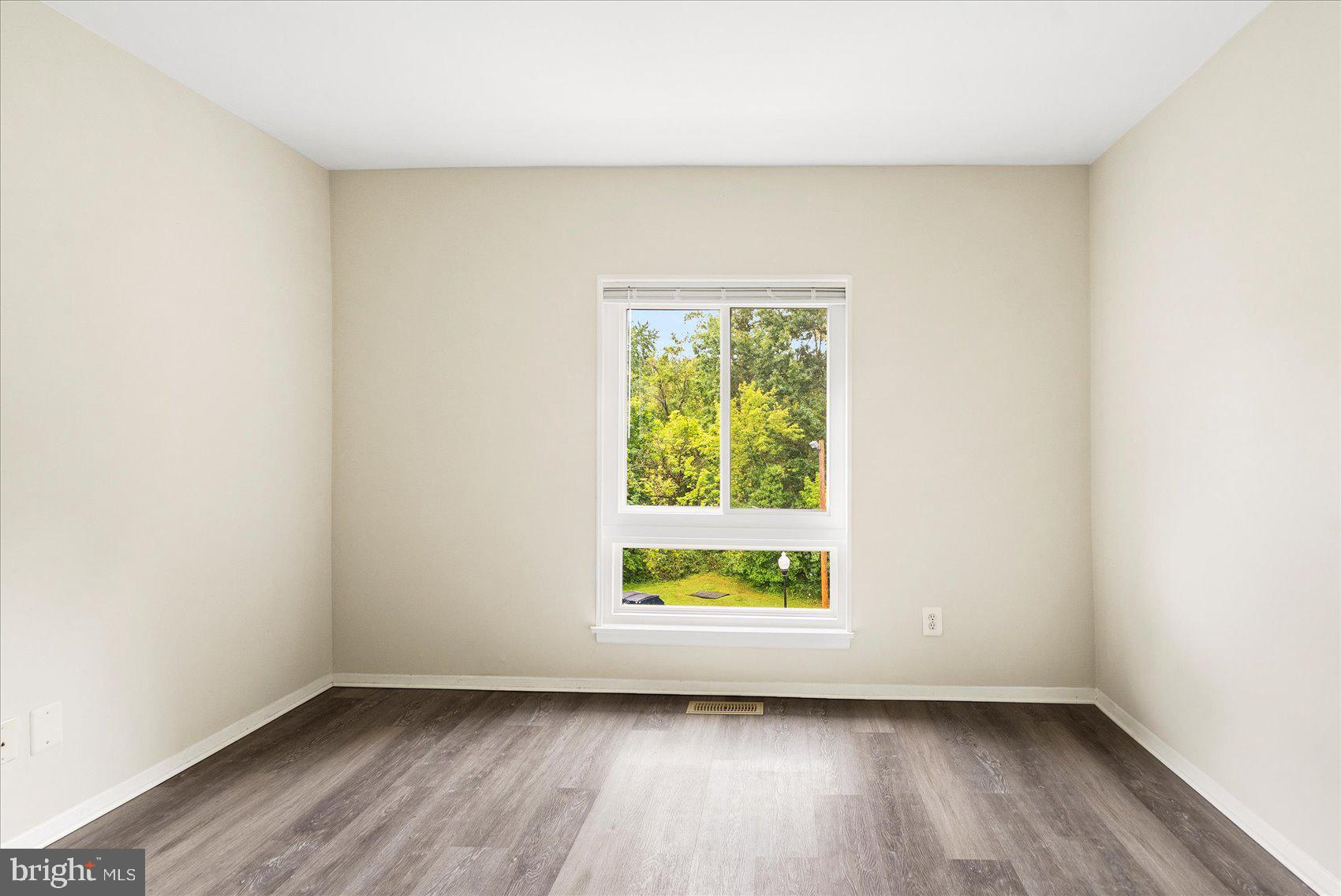 479 MOORES MILL ROAD 479-4