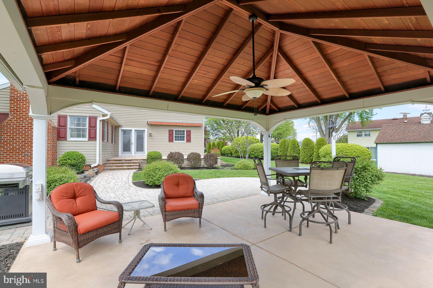 810 Shenandoah Ln
