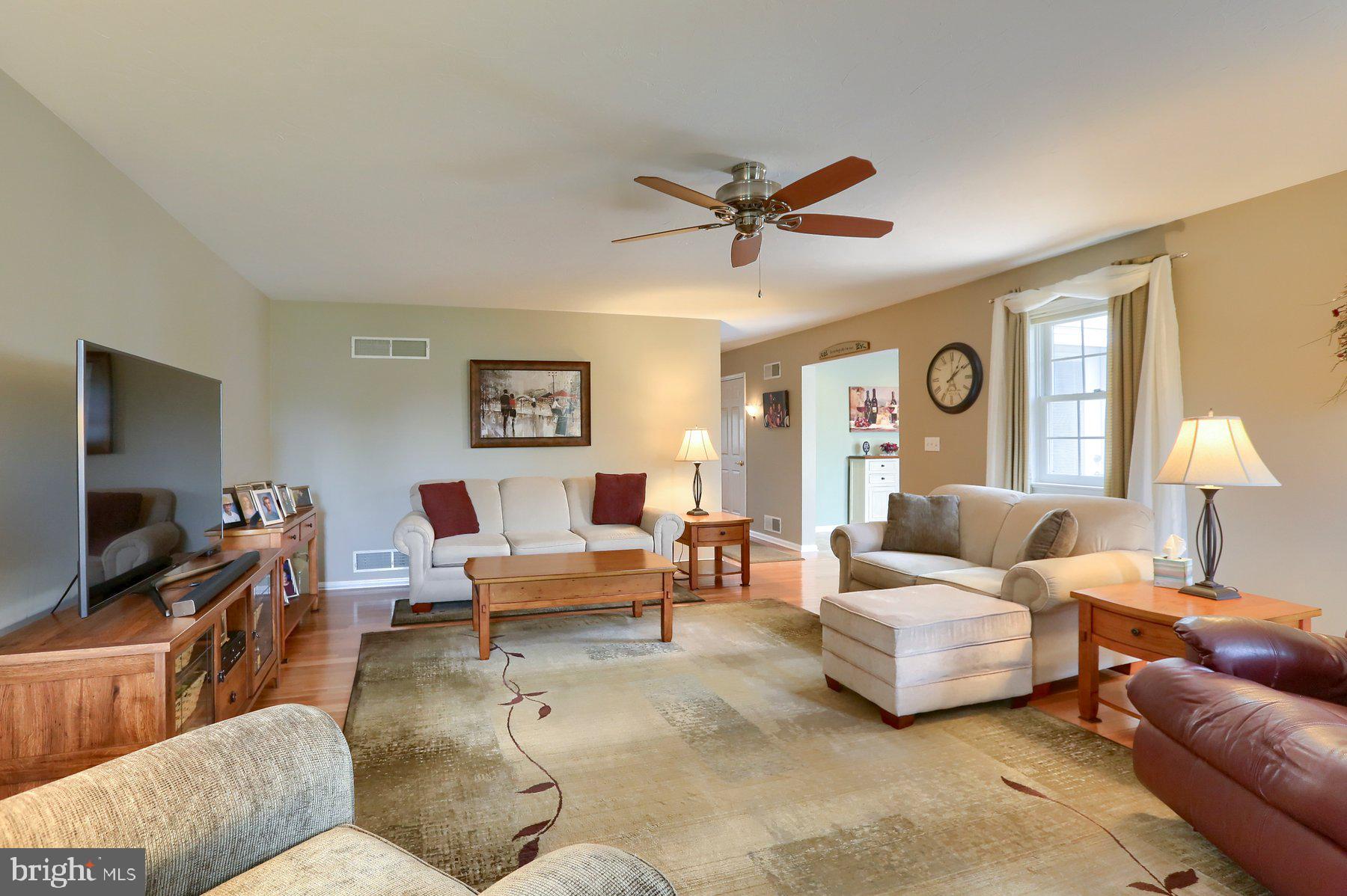 810 Shenandoah Ln