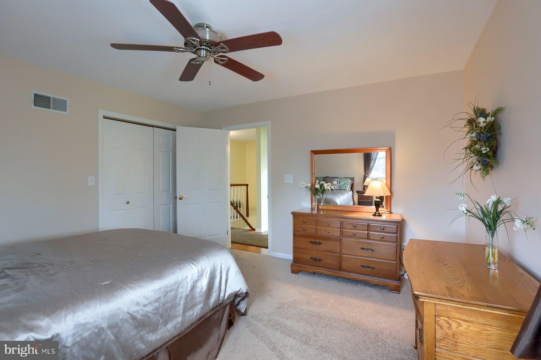 810 Shenandoah Ln