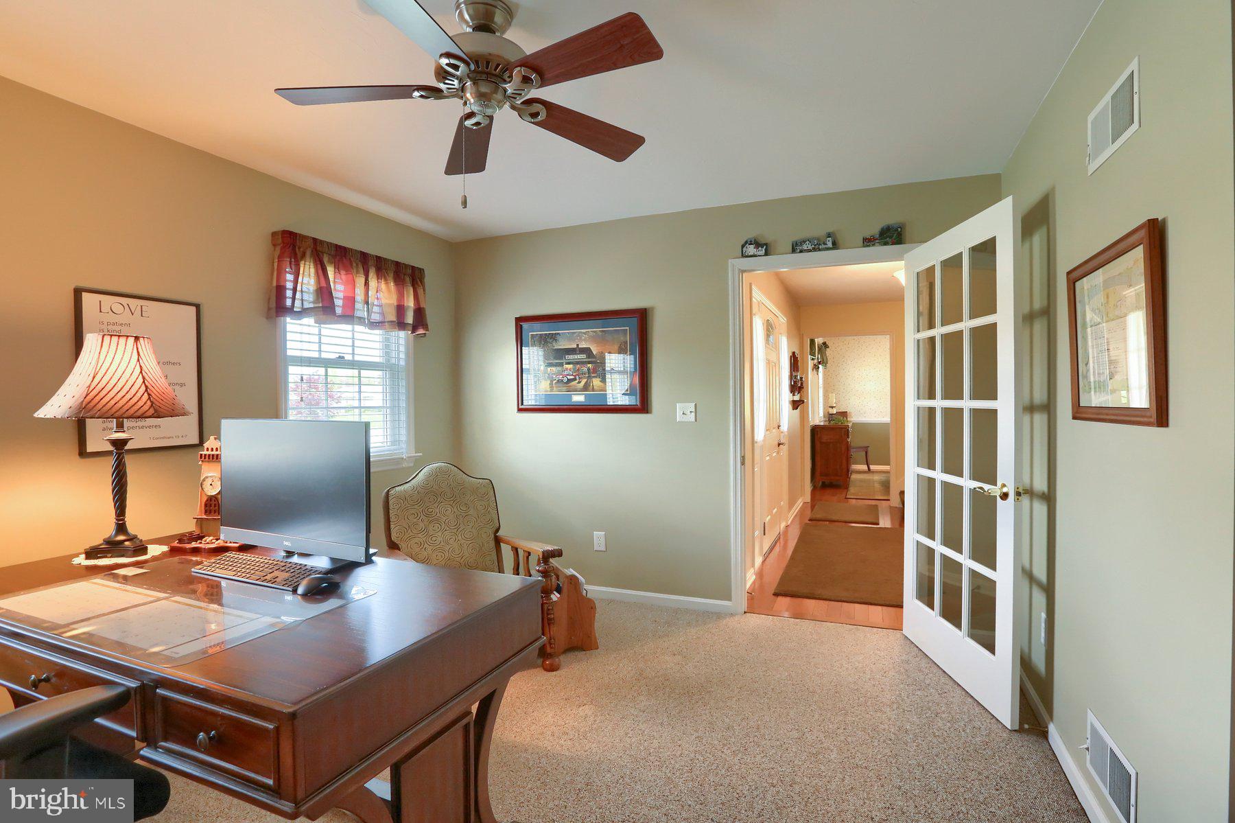 810 Shenandoah Ln