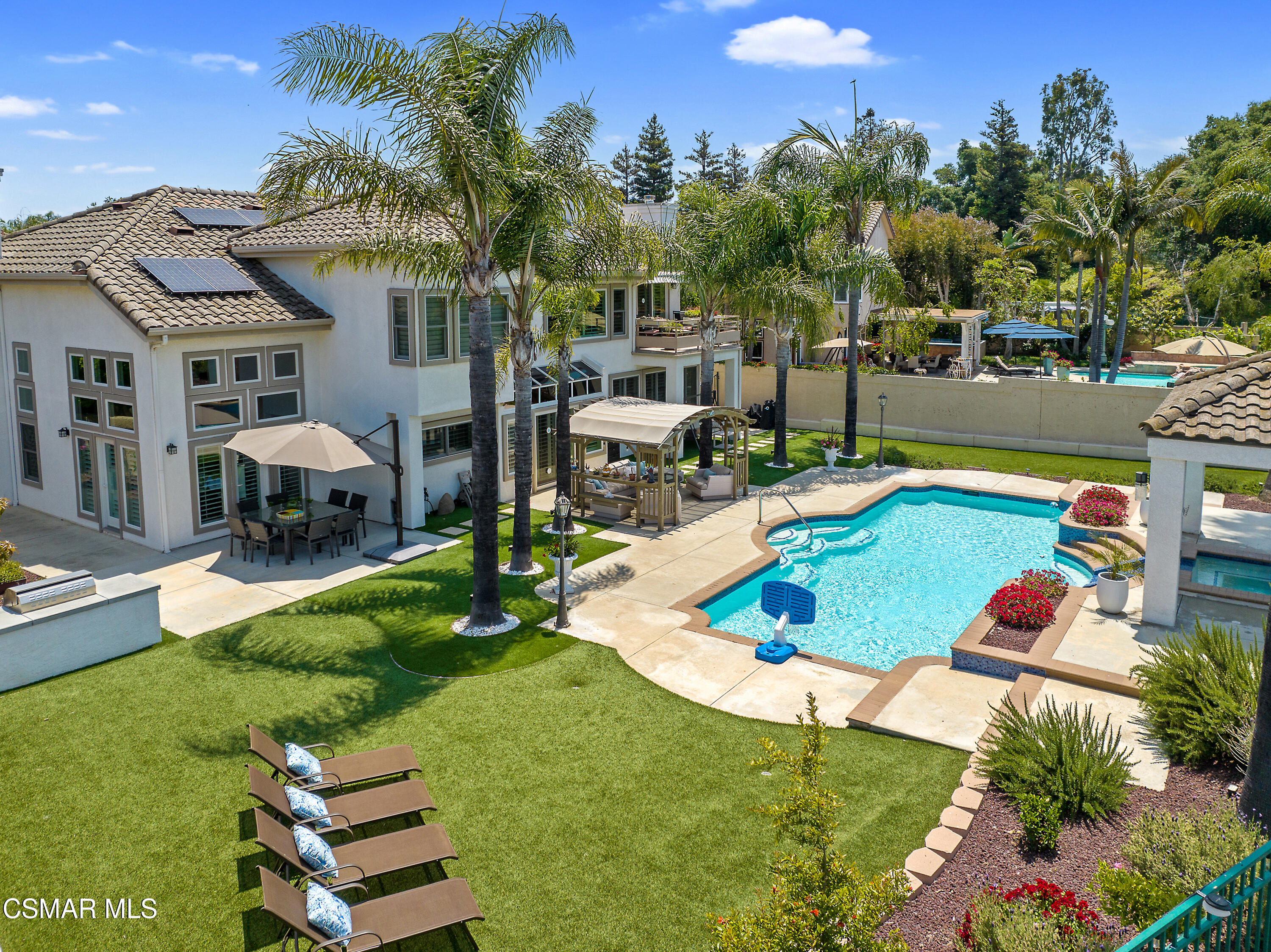 77 Golden Glen Drive