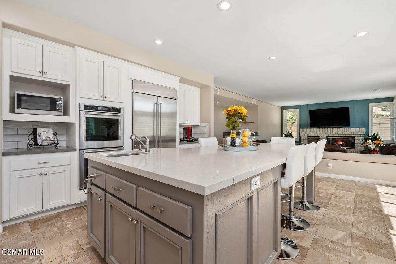 77 Golden Glen Drive