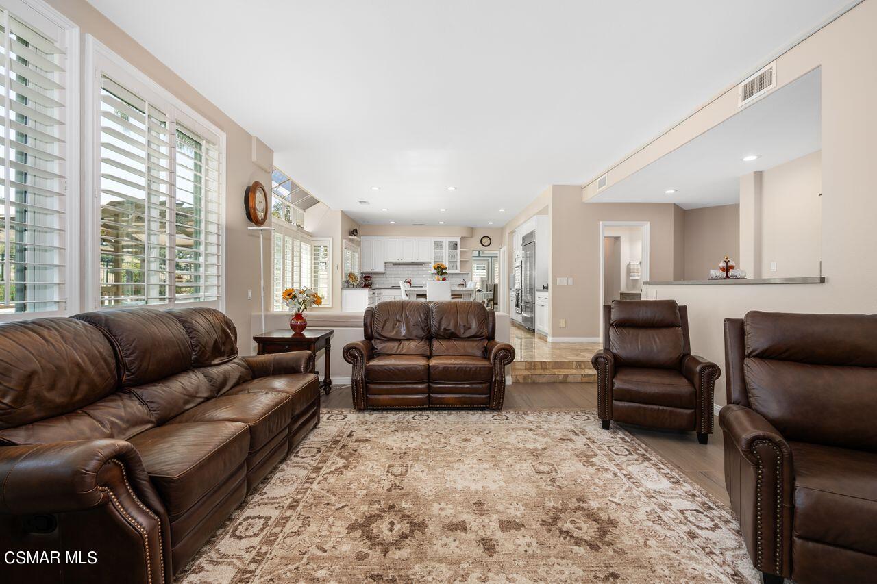 77 Golden Glen Drive