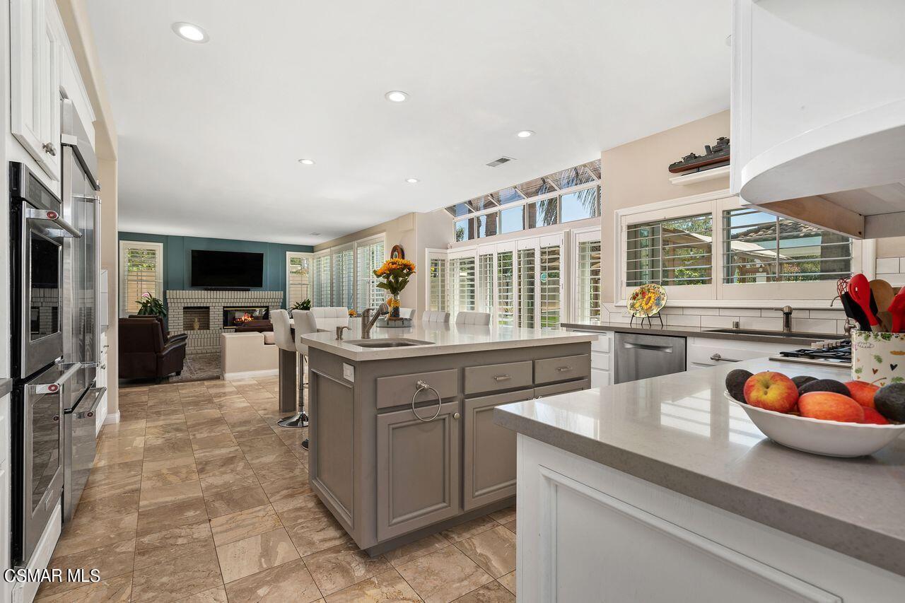 77 Golden Glen Drive