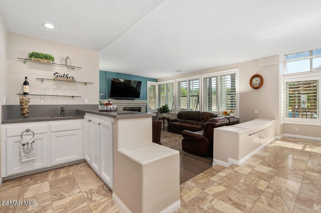 77 Golden Glen Drive