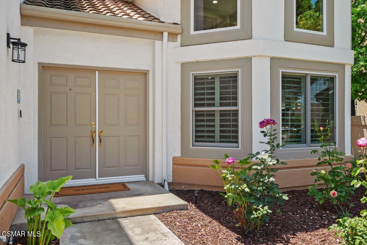 77 Golden Glen Drive