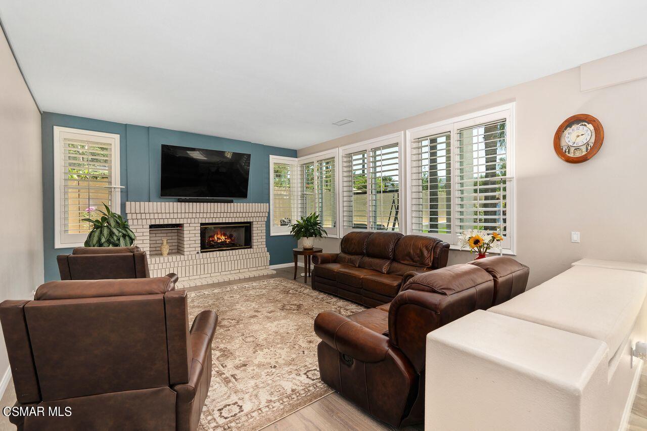 77 Golden Glen Drive