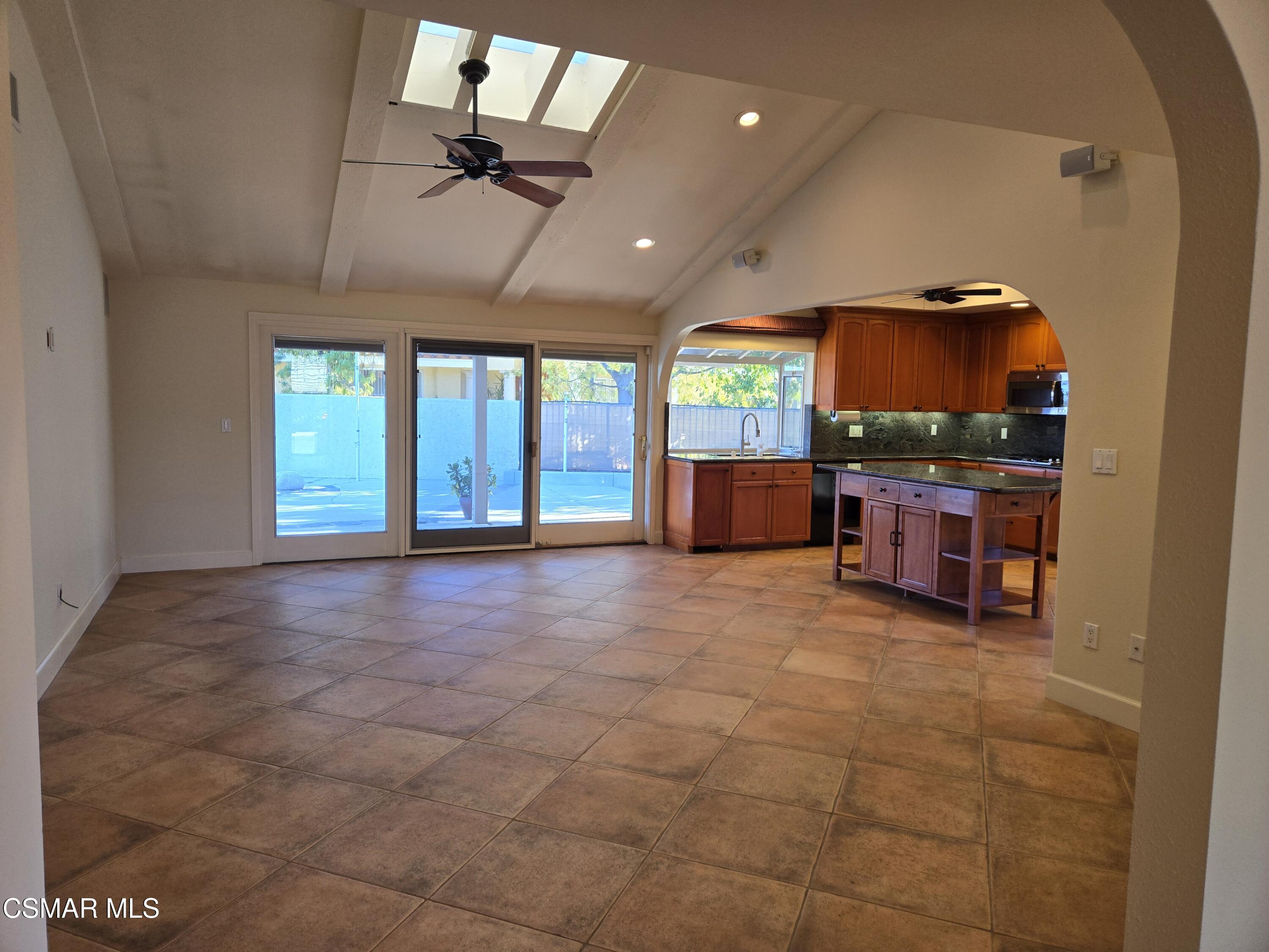 2092 Hillsbury Road