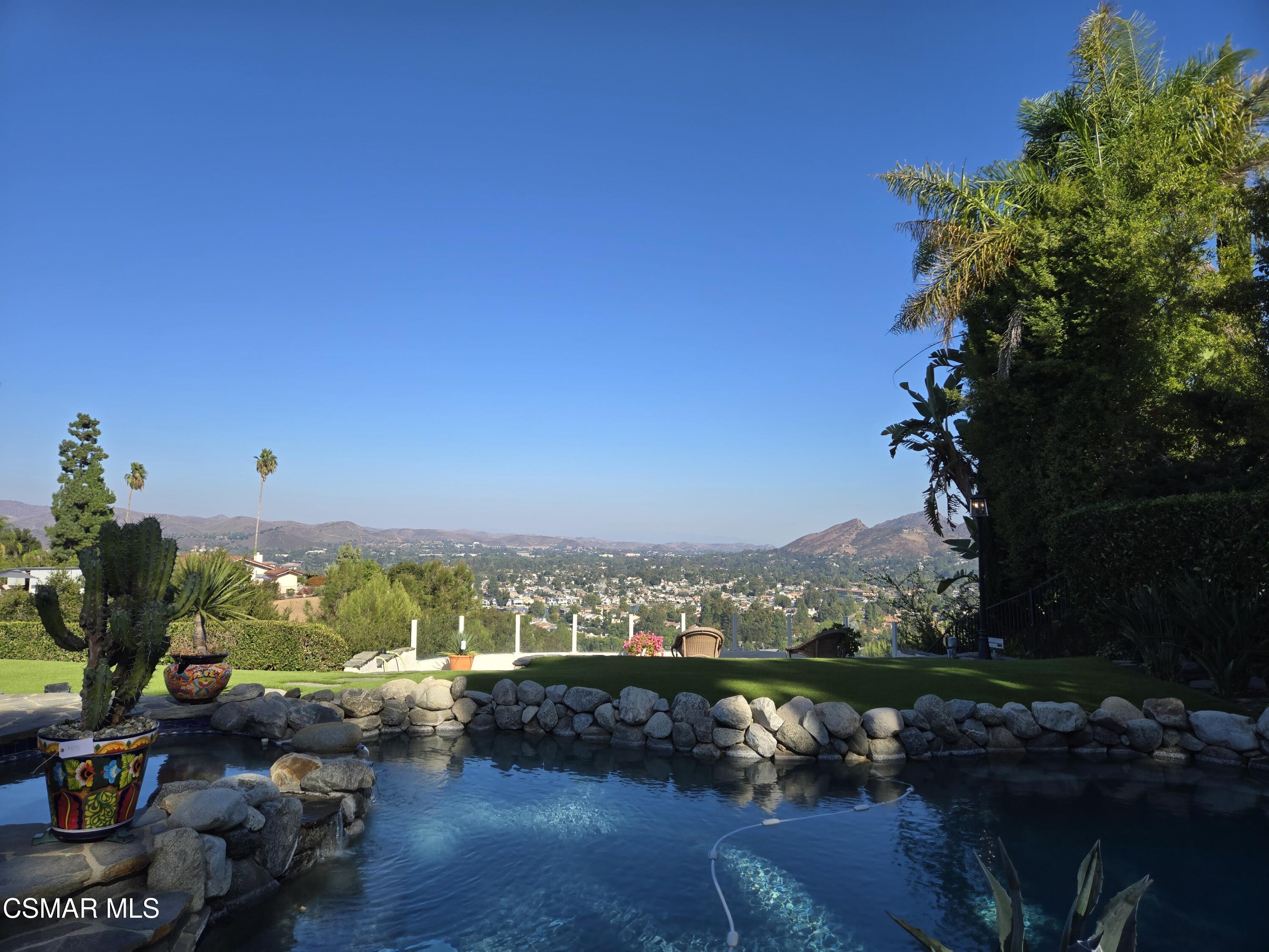 2092 Hillsbury Road