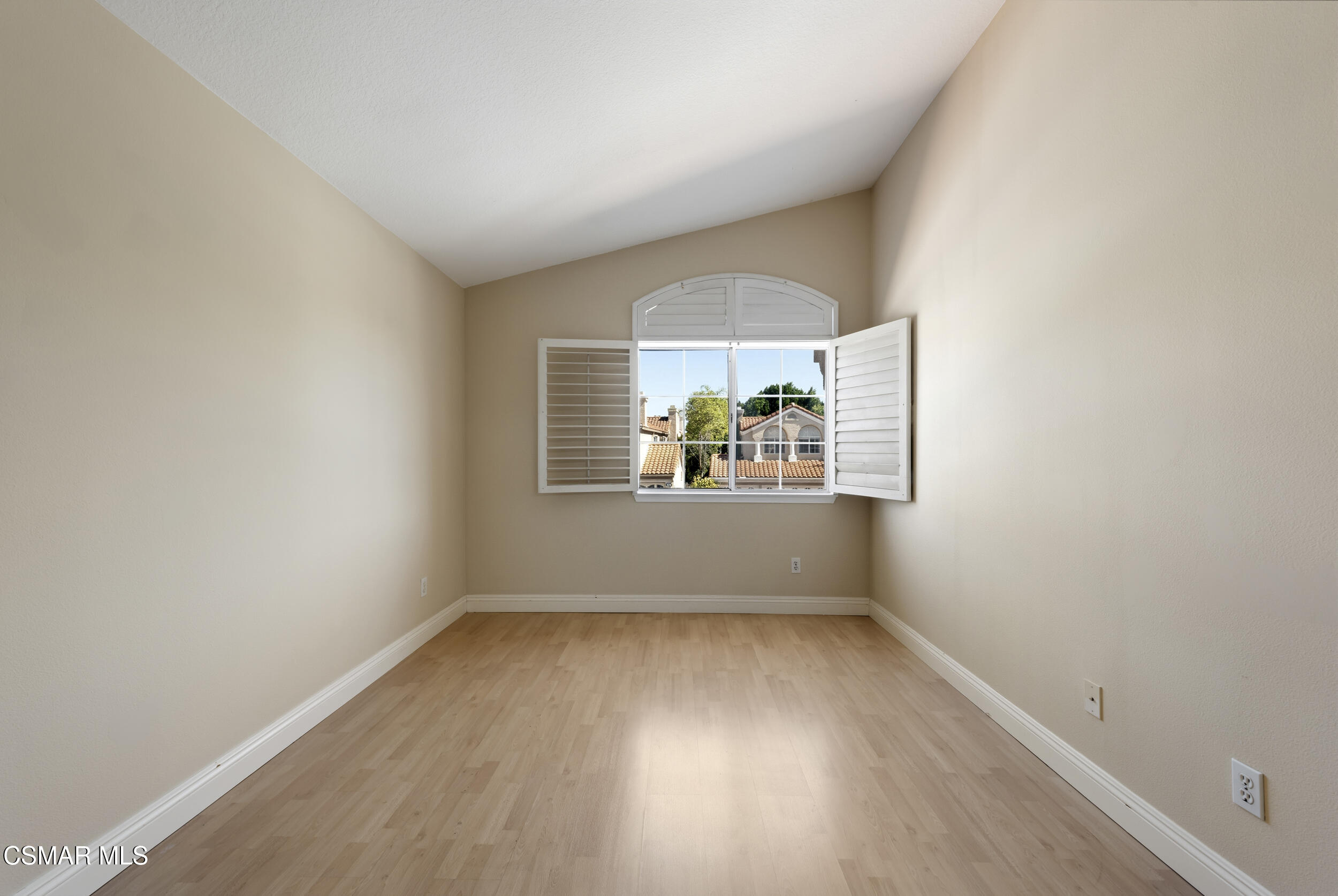 1811 Fox Springs Circle
