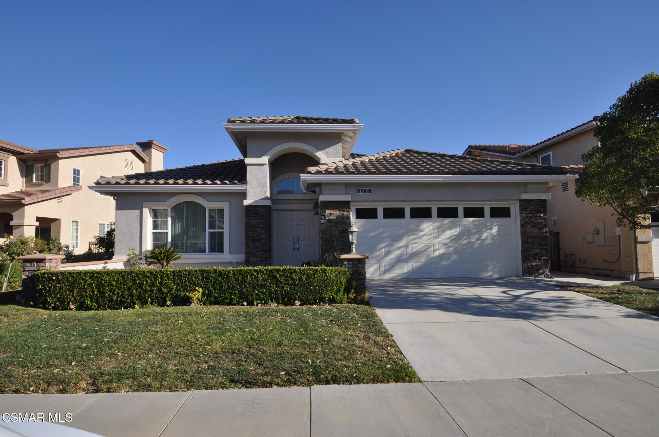 1939 Seabreeze Street
