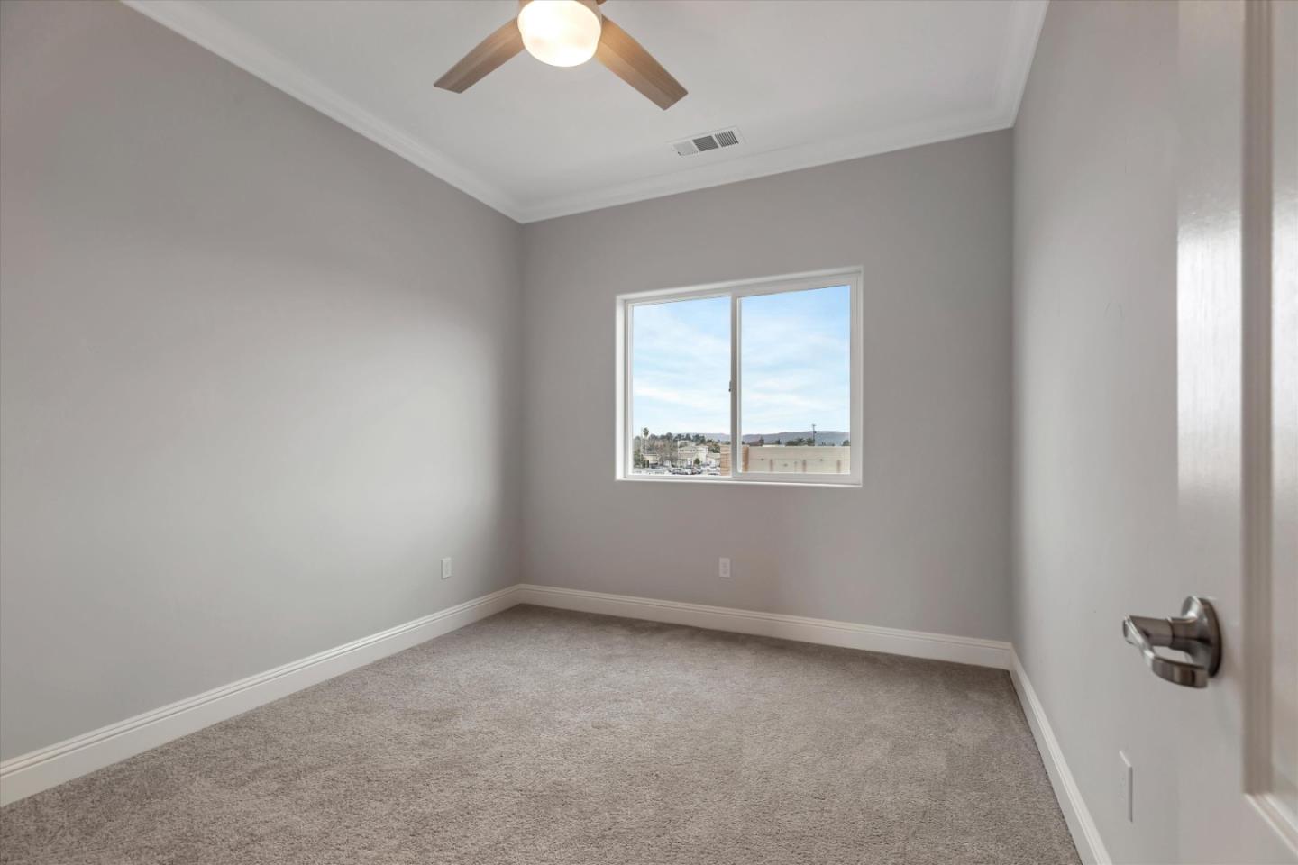 137 Bundeson CIR
