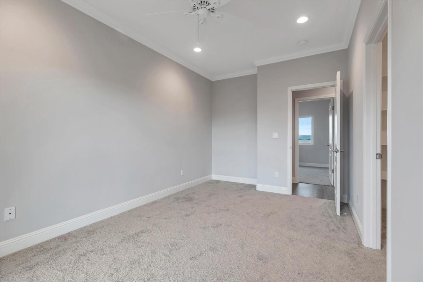 137 Bundeson CIR