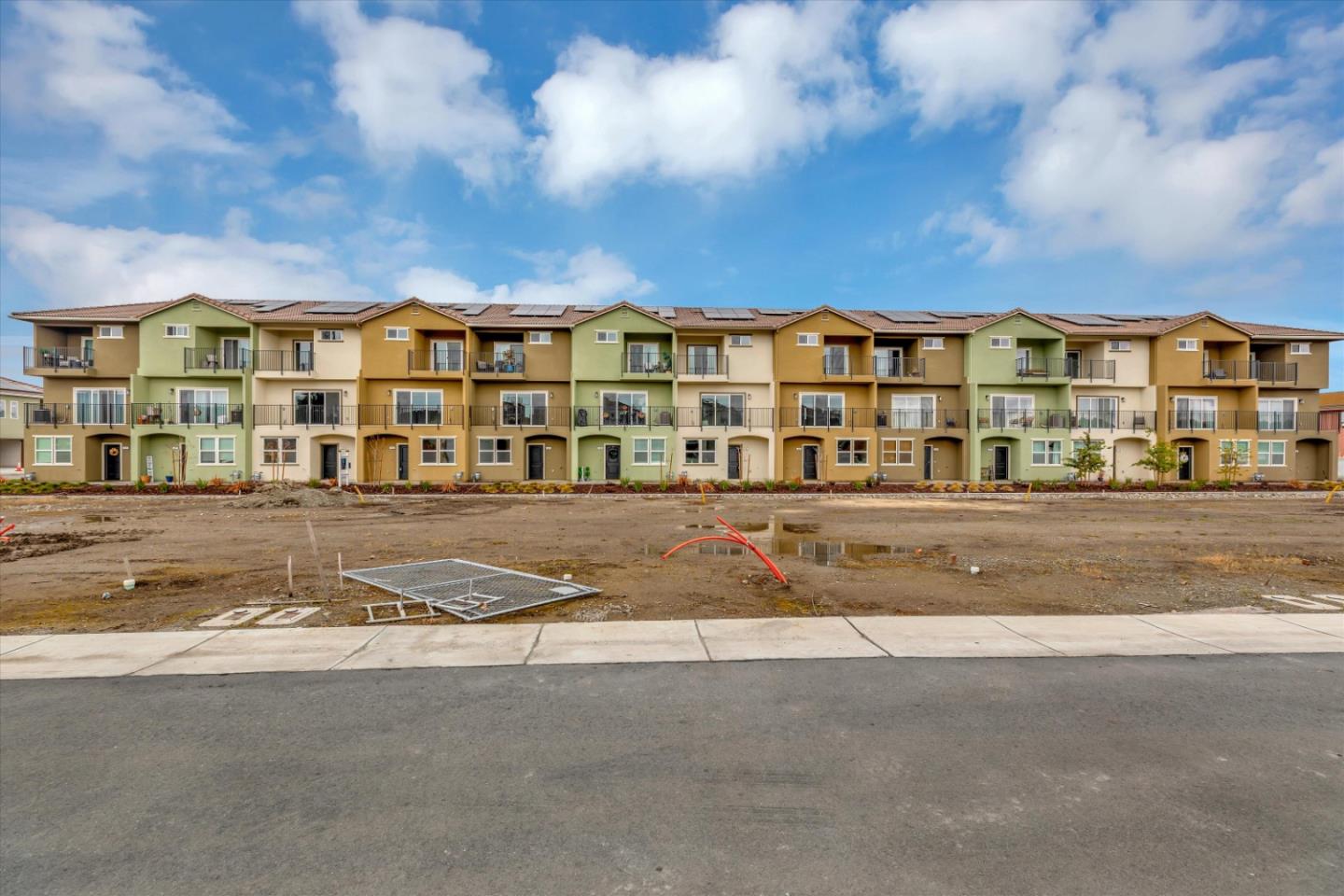 137 Bundeson CIR