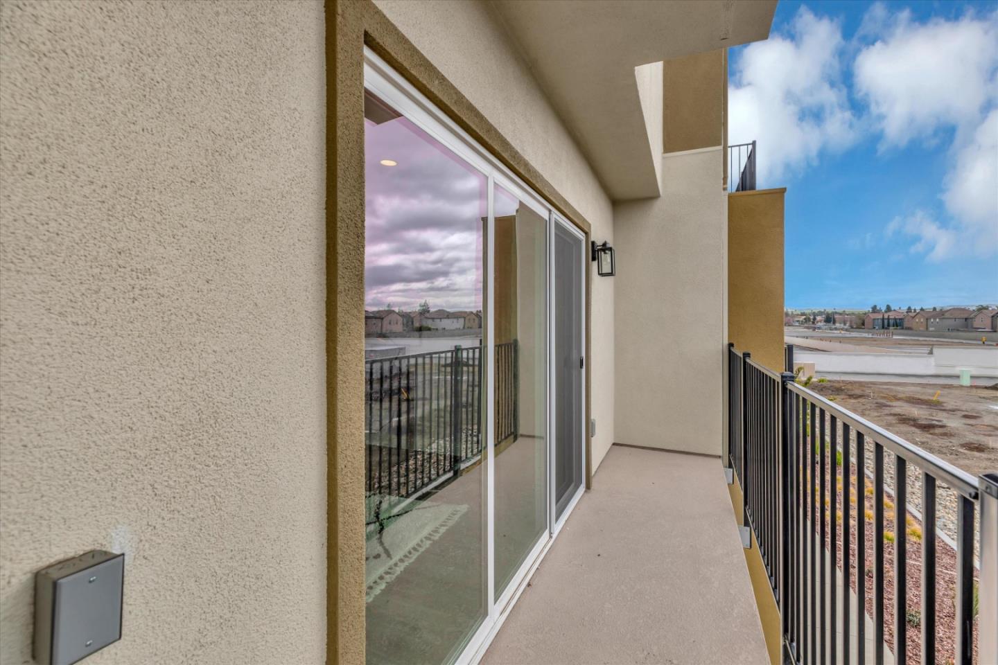 137 Bundeson CIR