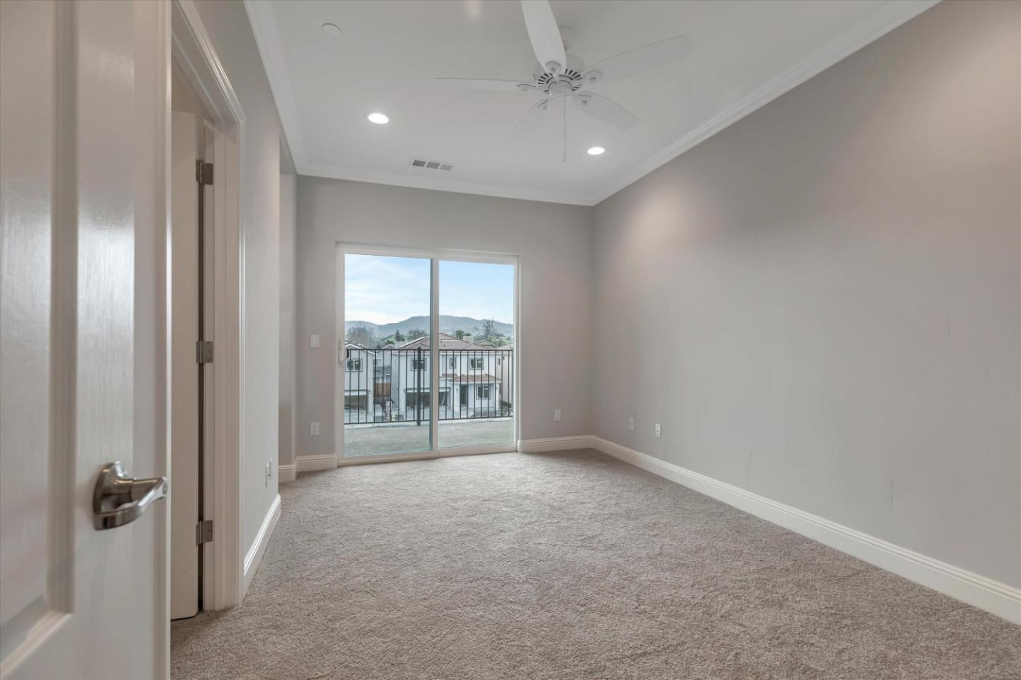 137 Bundeson CIR