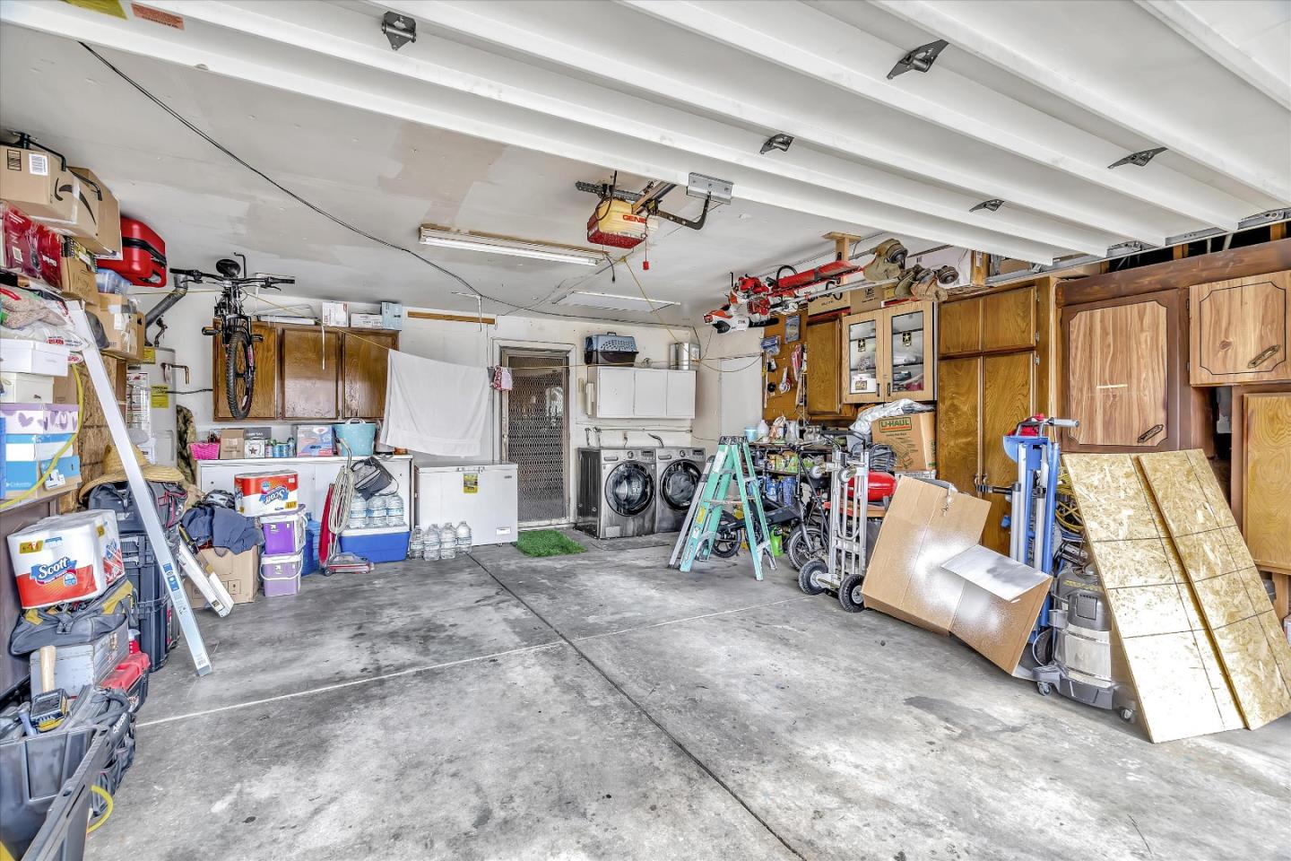 3108 Mclaughlin AVE