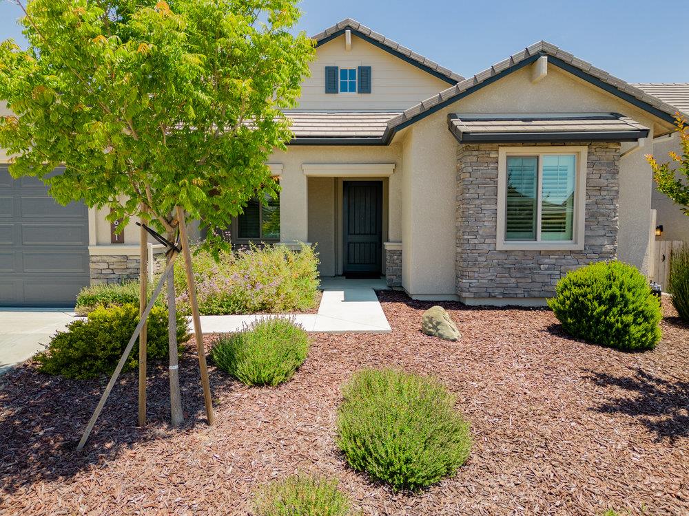 1631 Castlerock DR